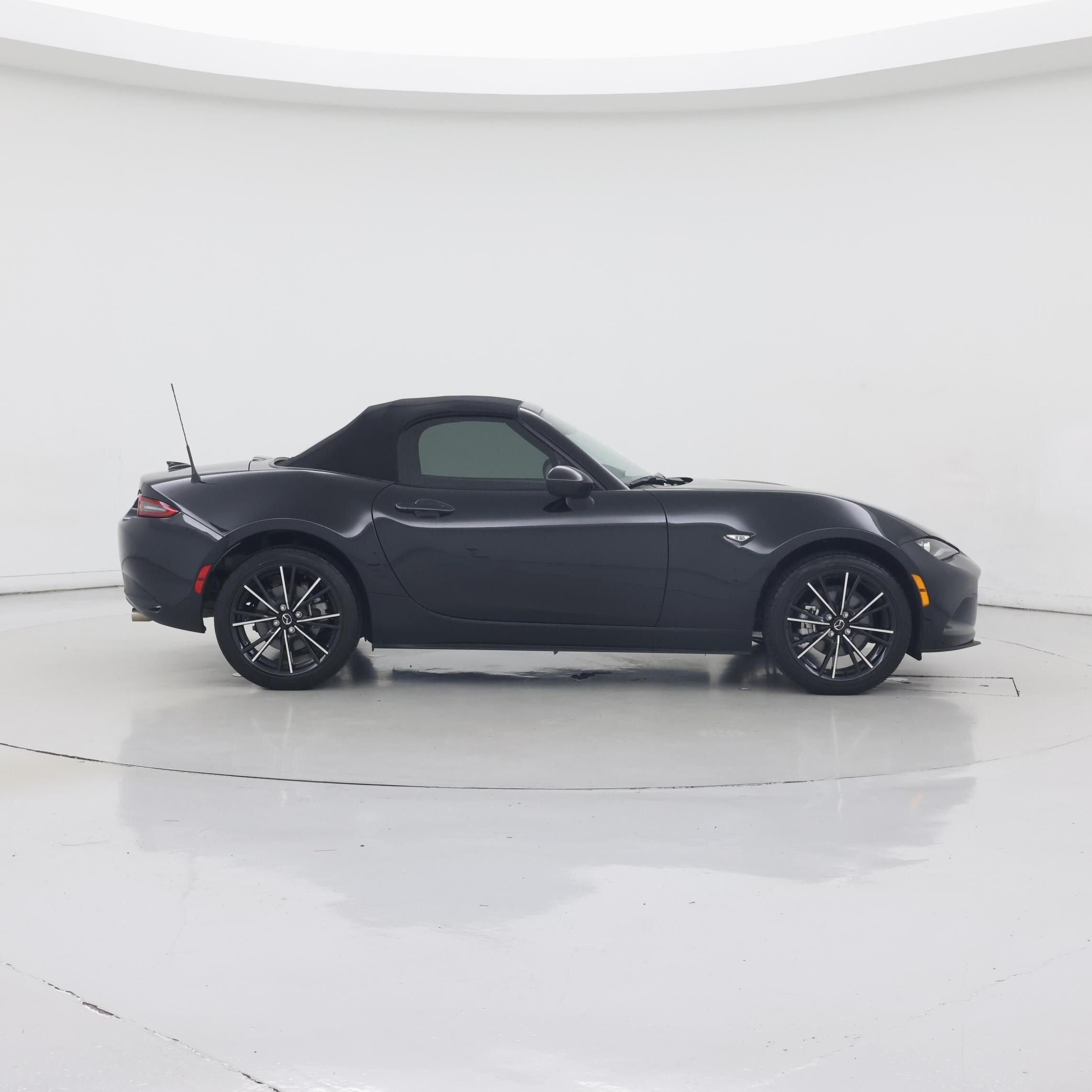 Thumbnail: 2024 Mazda MX-5 Miata - 7