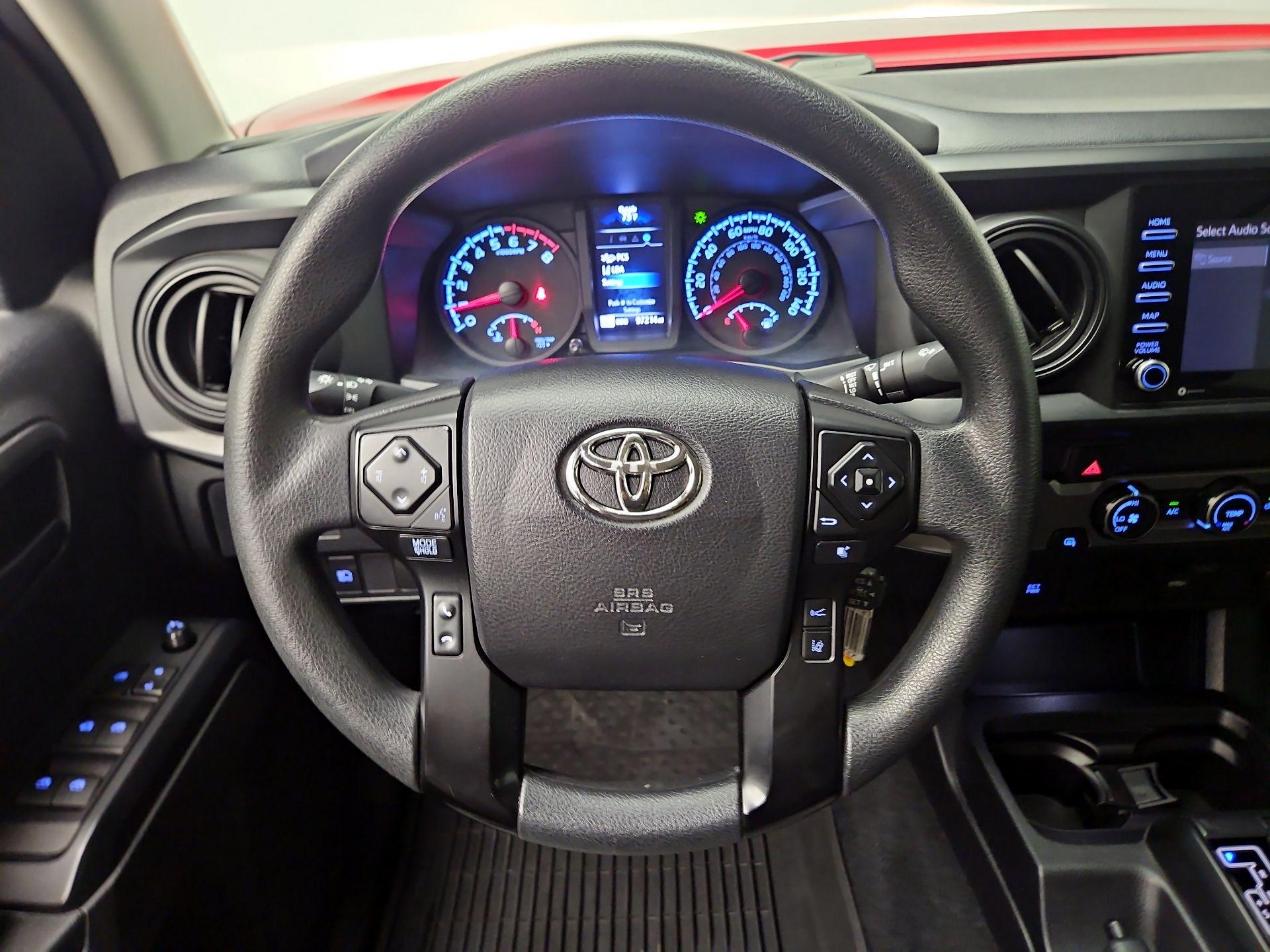 Thumbnail: 2021 Toyota Tacoma - 10