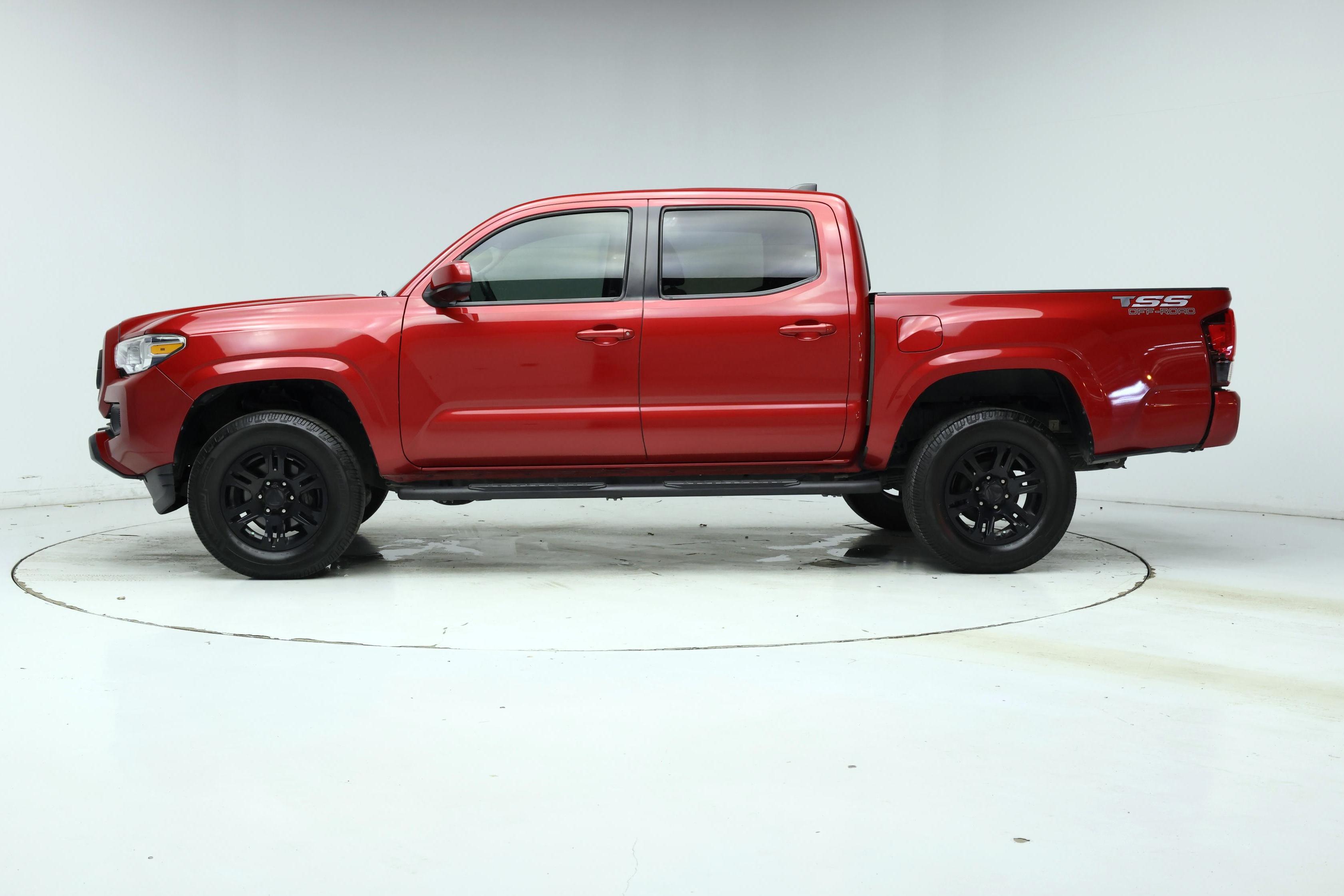 Thumbnail: 2021 Toyota Tacoma - 3