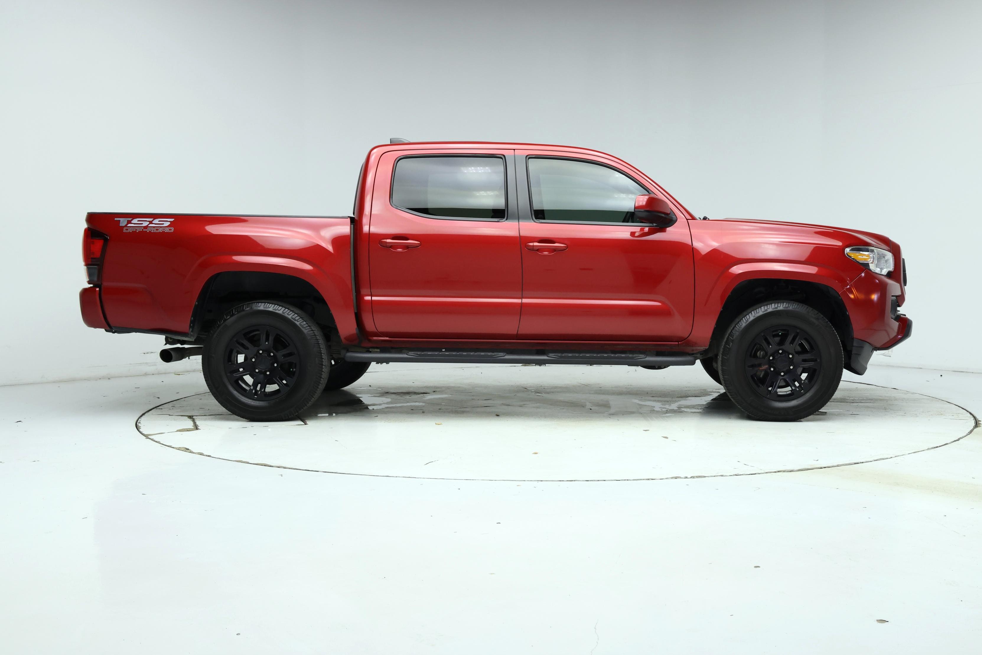 Thumbnail: 2021 Toyota Tacoma - 7
