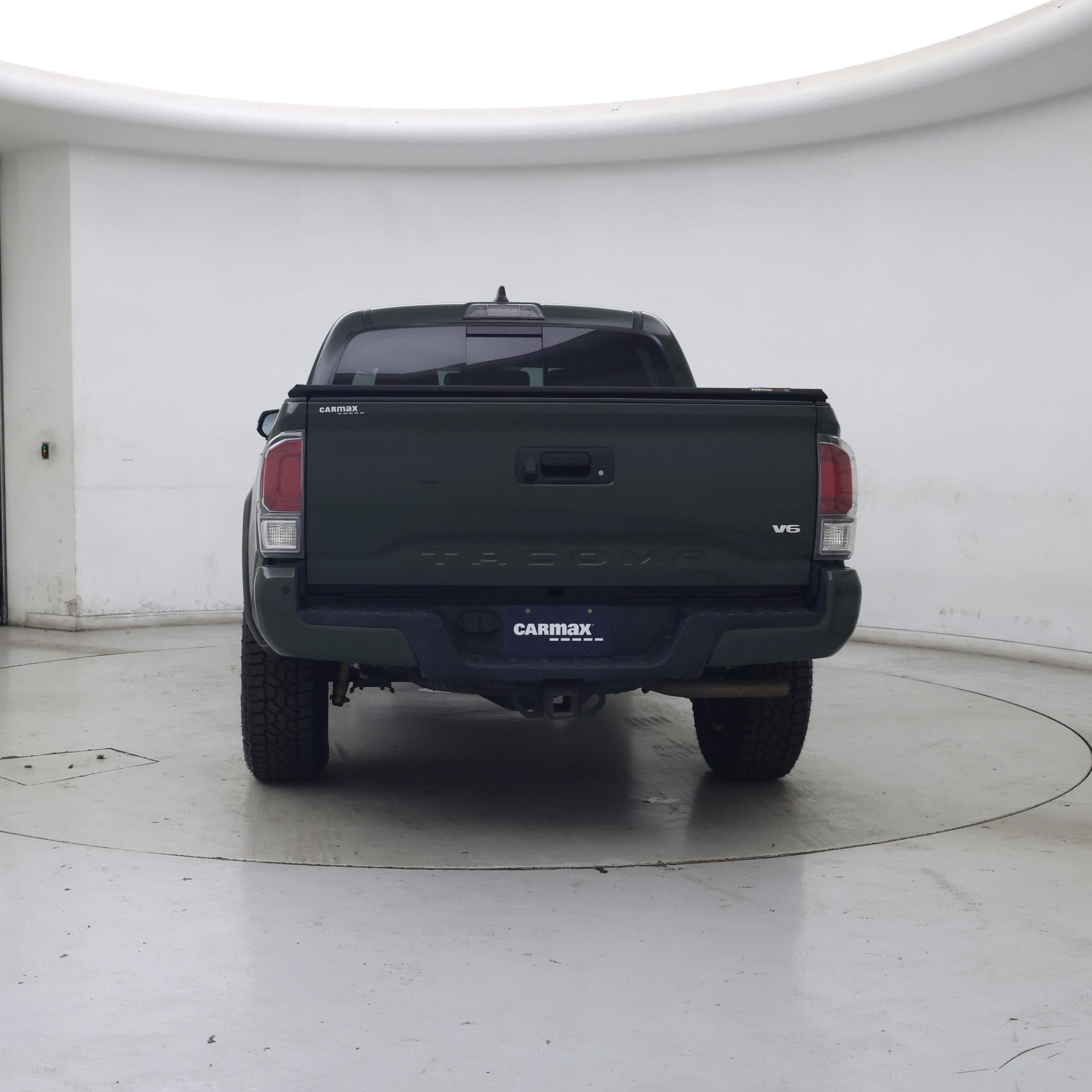 Thumbnail: 2022 Toyota Tacoma - 6