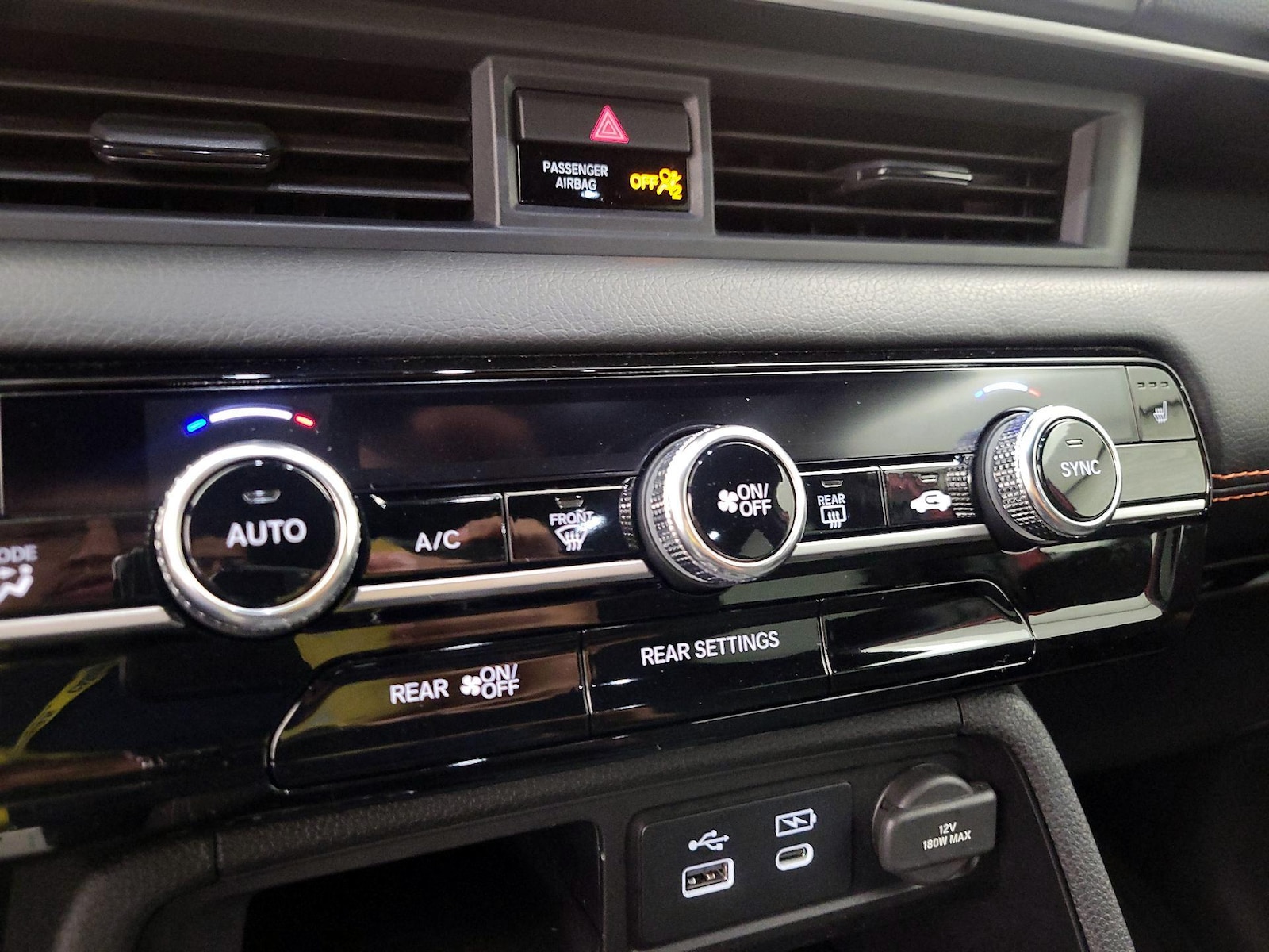 2025 Honda Pilot Sport - Photo 17