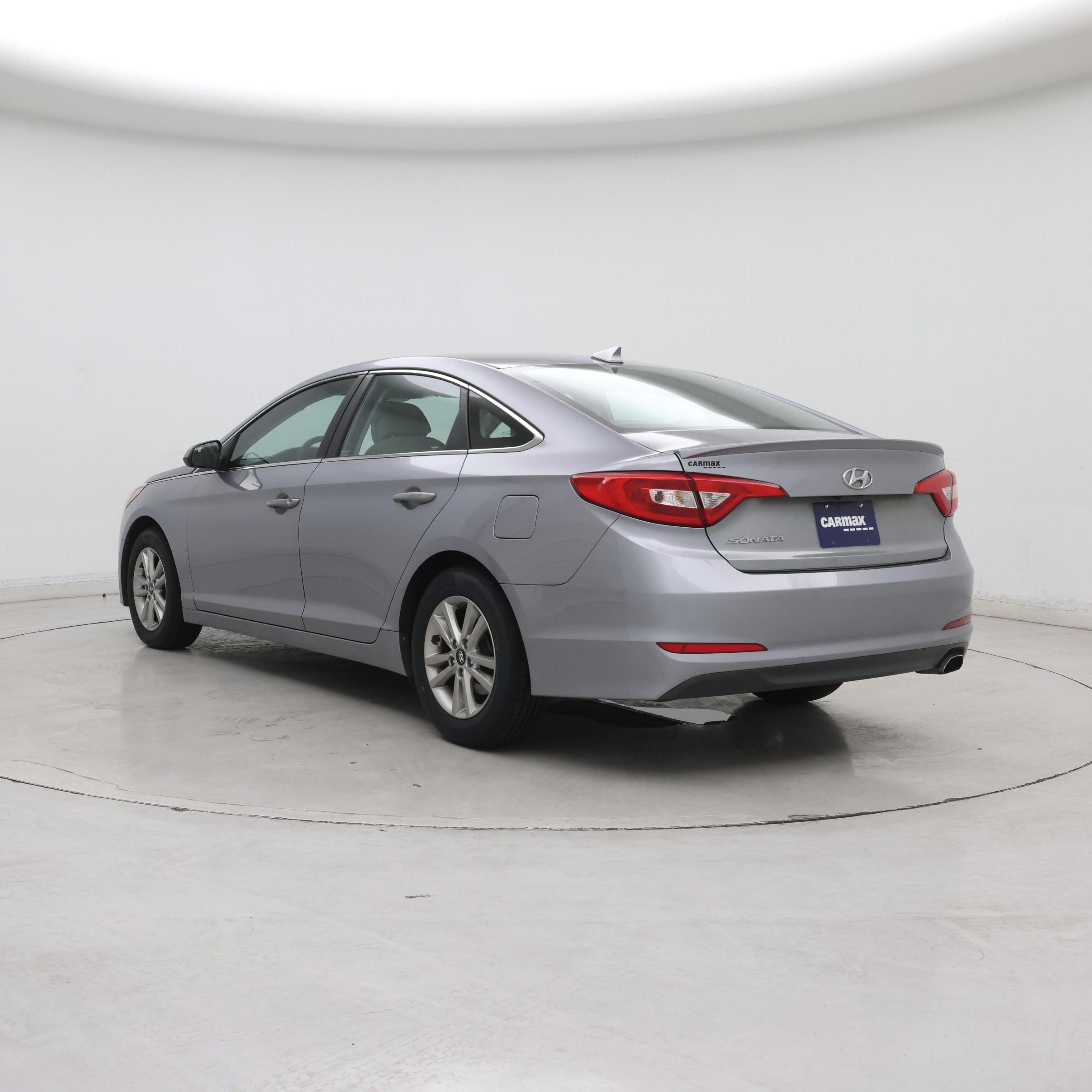 Thumbnail: 2016 Hyundai Sonata - 2