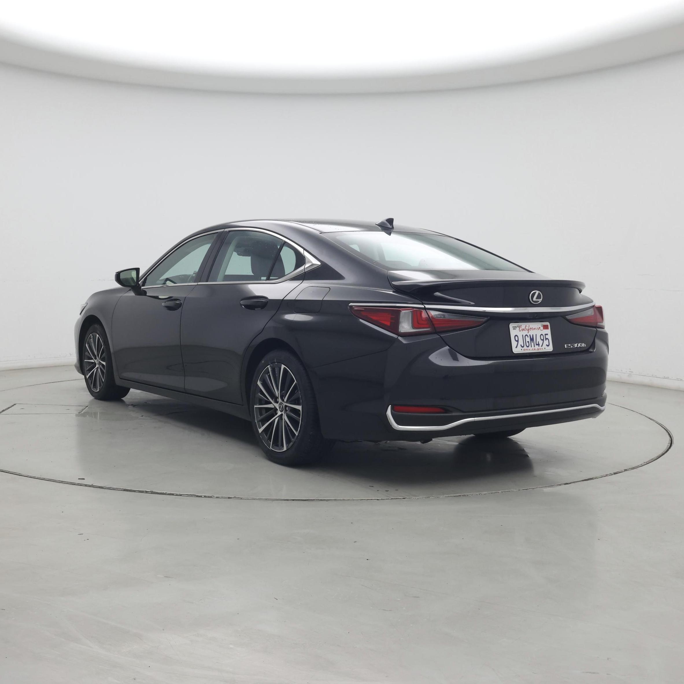 Thumbnail: 2024 Lexus ES - 2