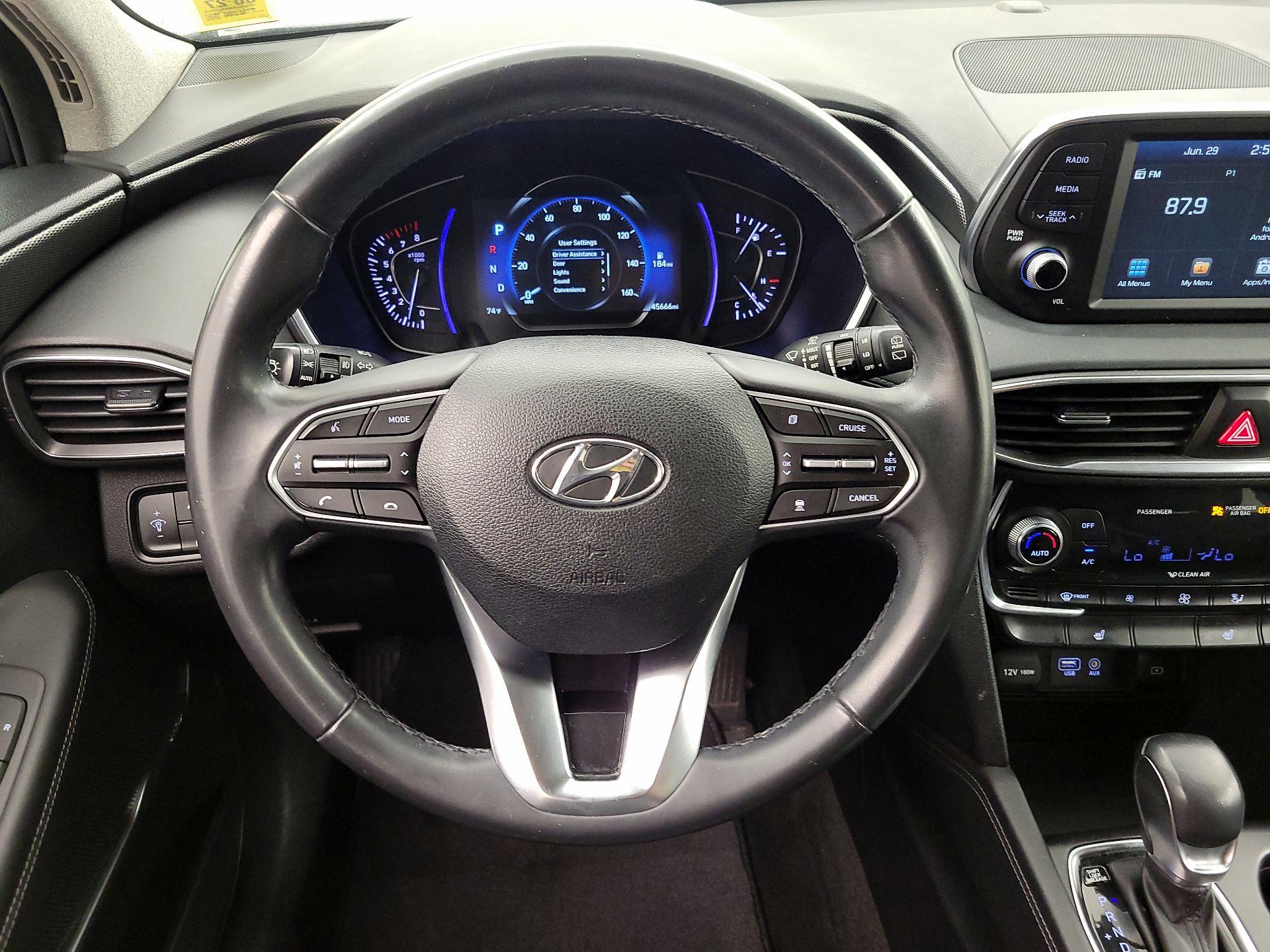 Thumbnail: 2019 Hyundai Santa Fe - 10