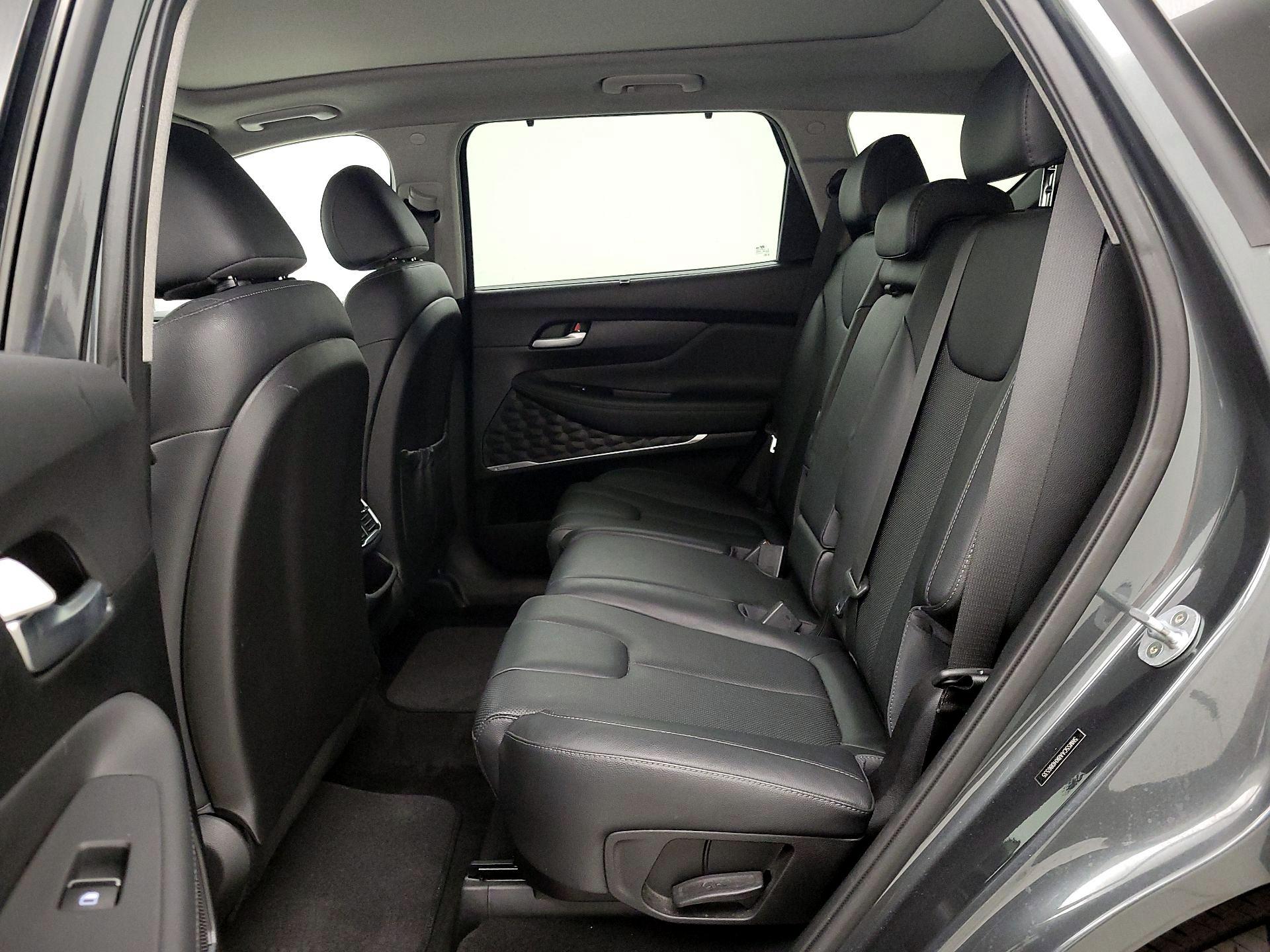 Thumbnail: 2019 Hyundai Santa Fe - 20