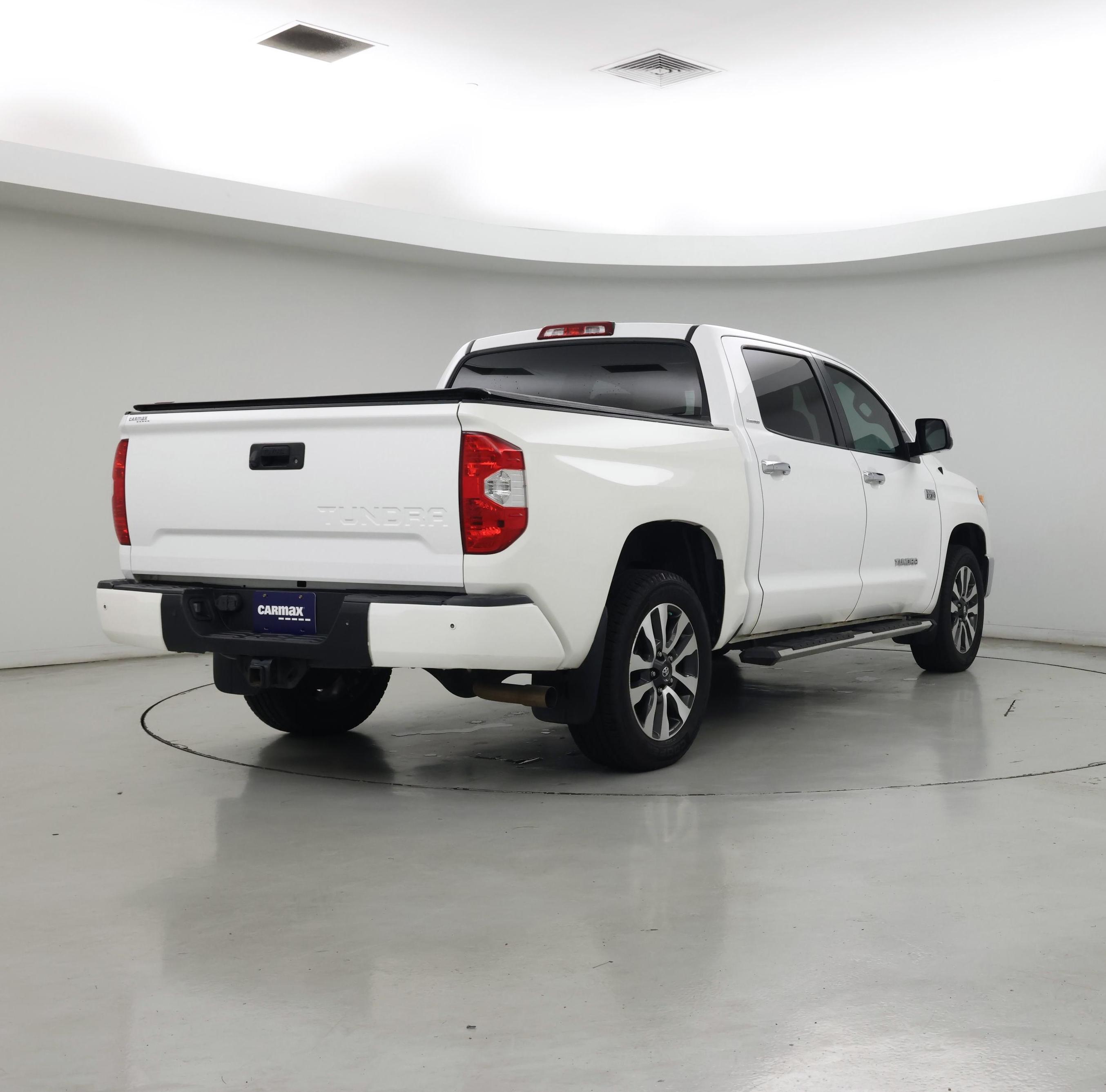 Thumbnail: 2018 Toyota Tundra - 8
