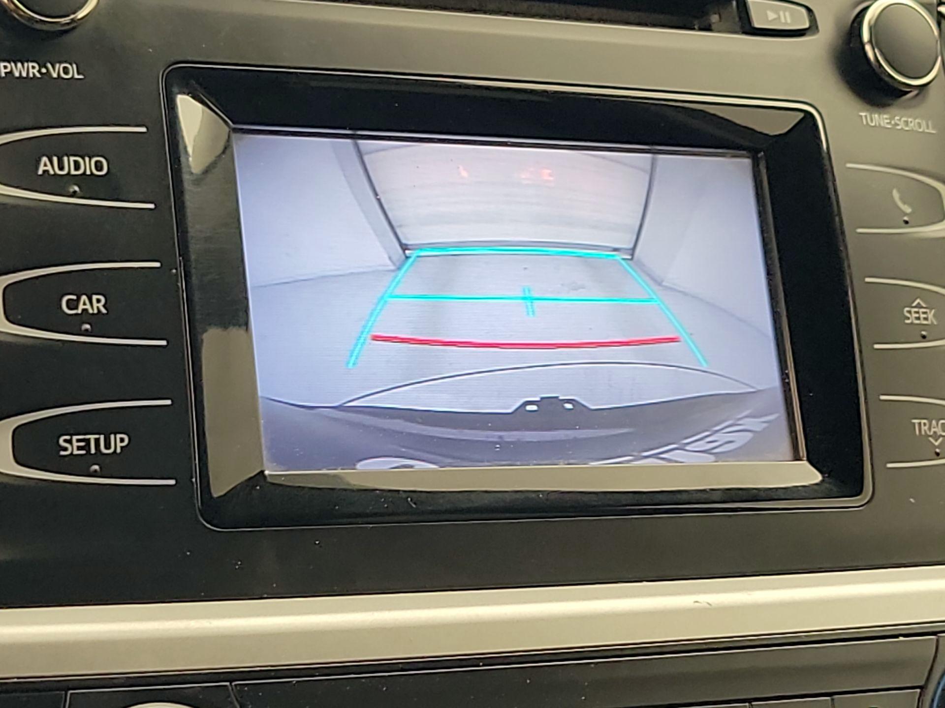 Thumbnail: 2019 Toyota Highlander - 14