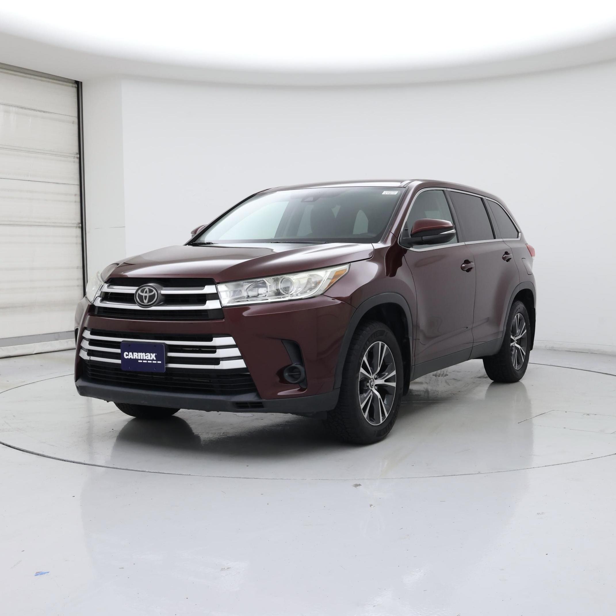Thumbnail: 2019 Toyota Highlander - 4