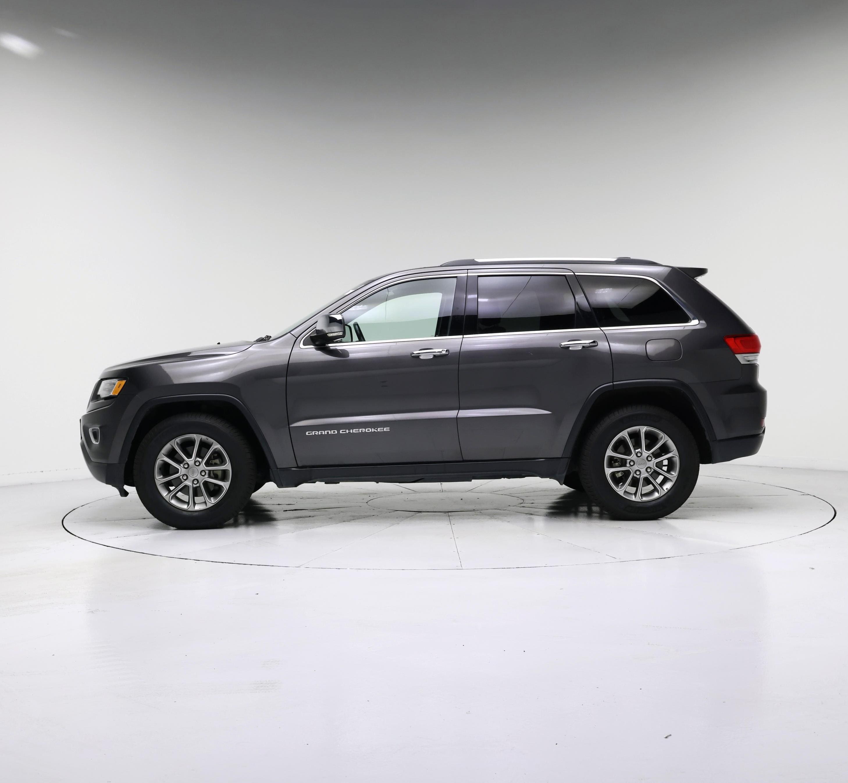 Thumbnail: 2015 Jeep Grand Cherokee - 3