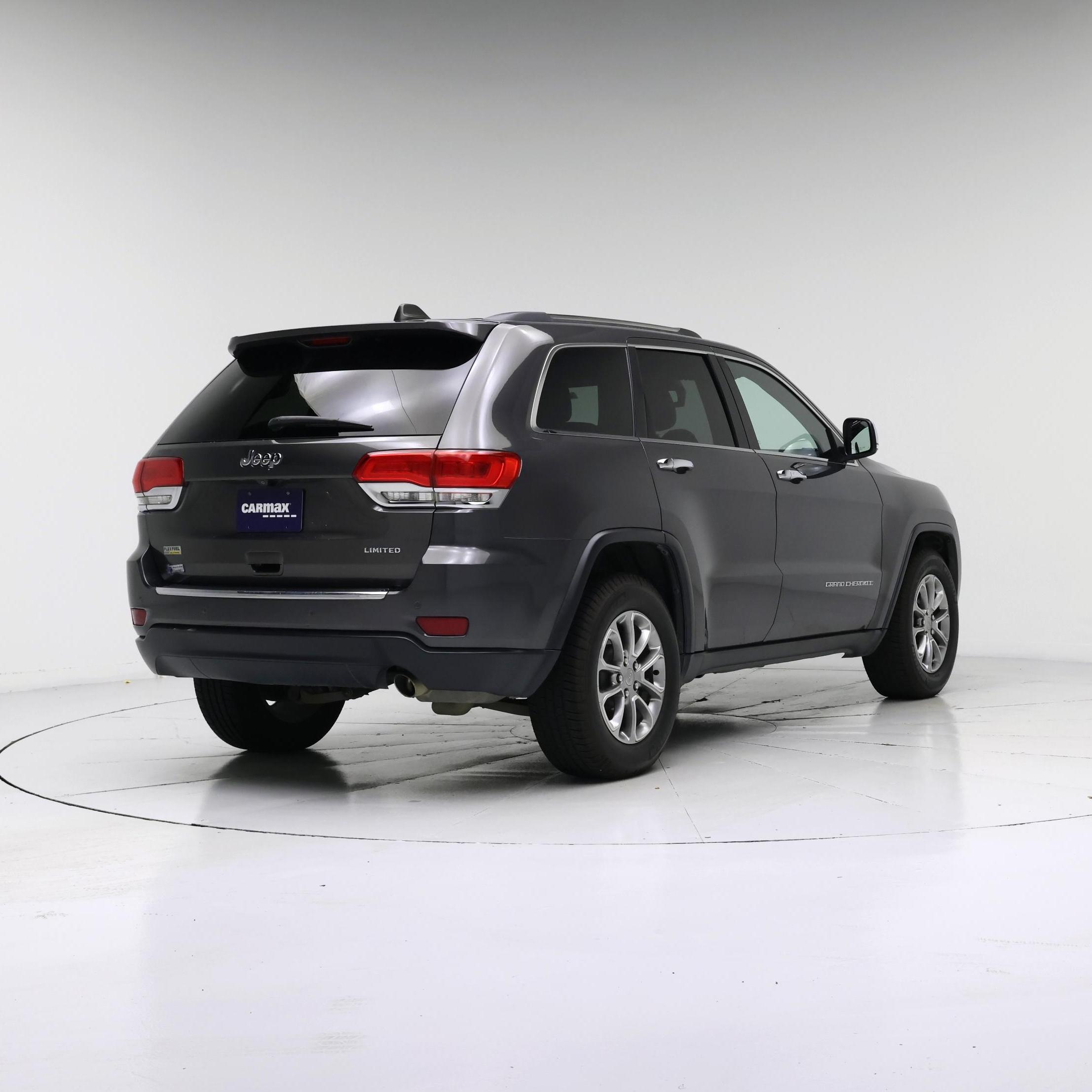Thumbnail: 2015 Jeep Grand Cherokee - 8