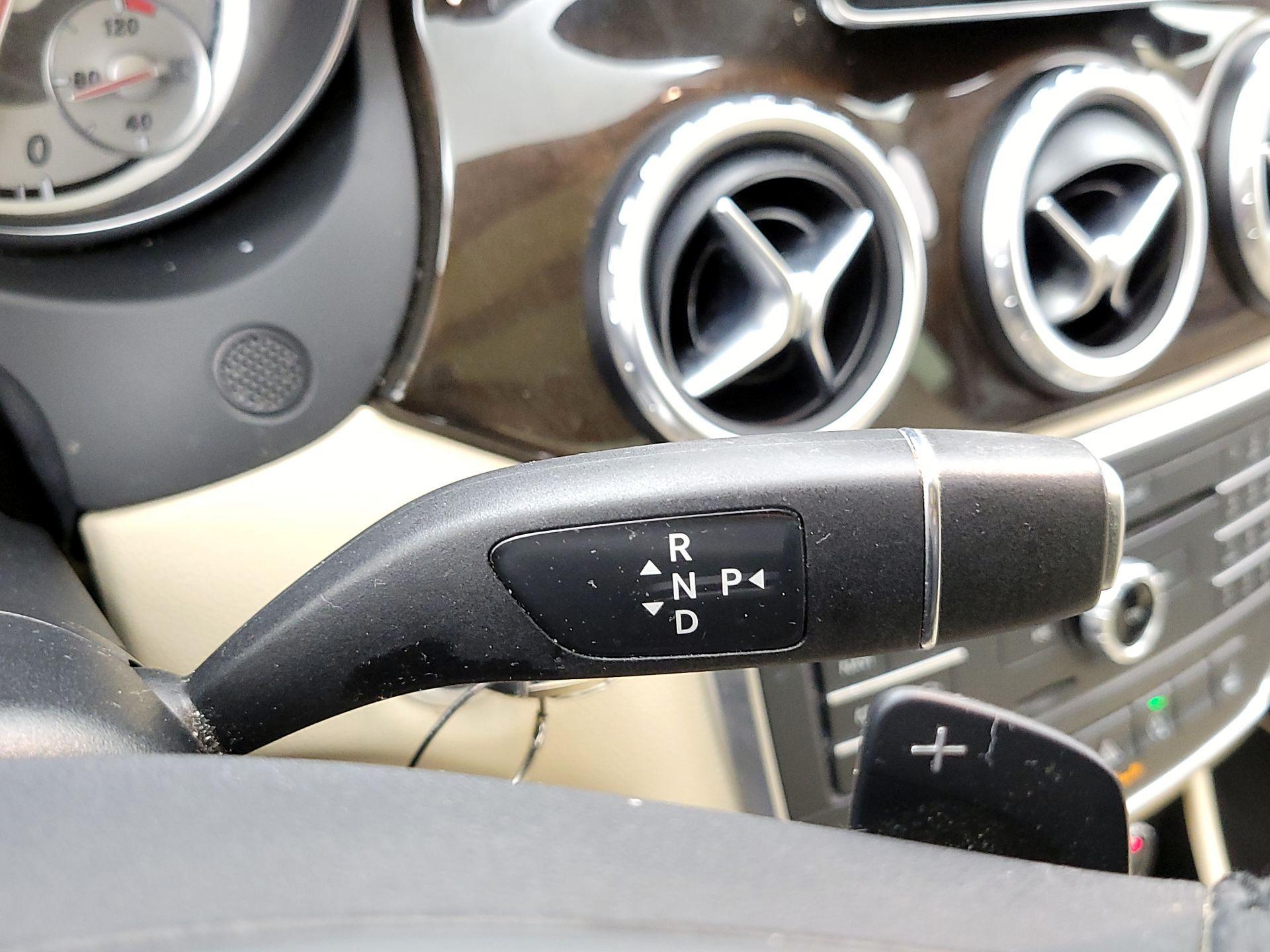 Thumbnail: 2016 Mercedes-Benz GLA - 17