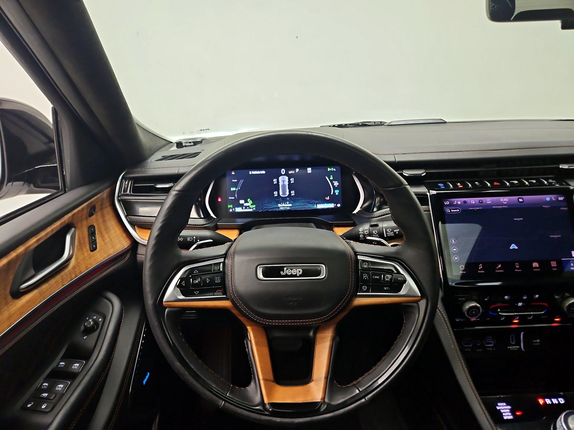 Thumbnail: 2025 Jeep Grand Cherokee - 10