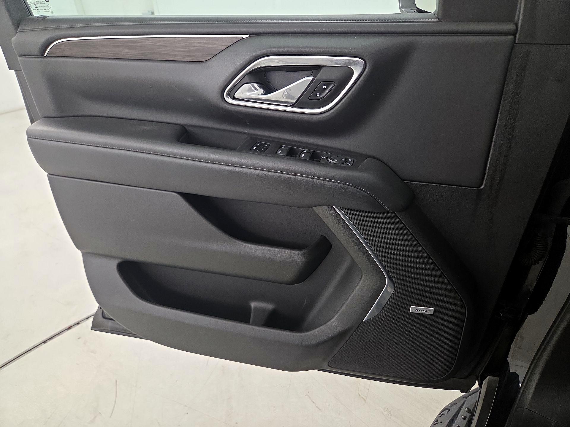 Thumbnail: 2021 Chevrolet Suburban - 12