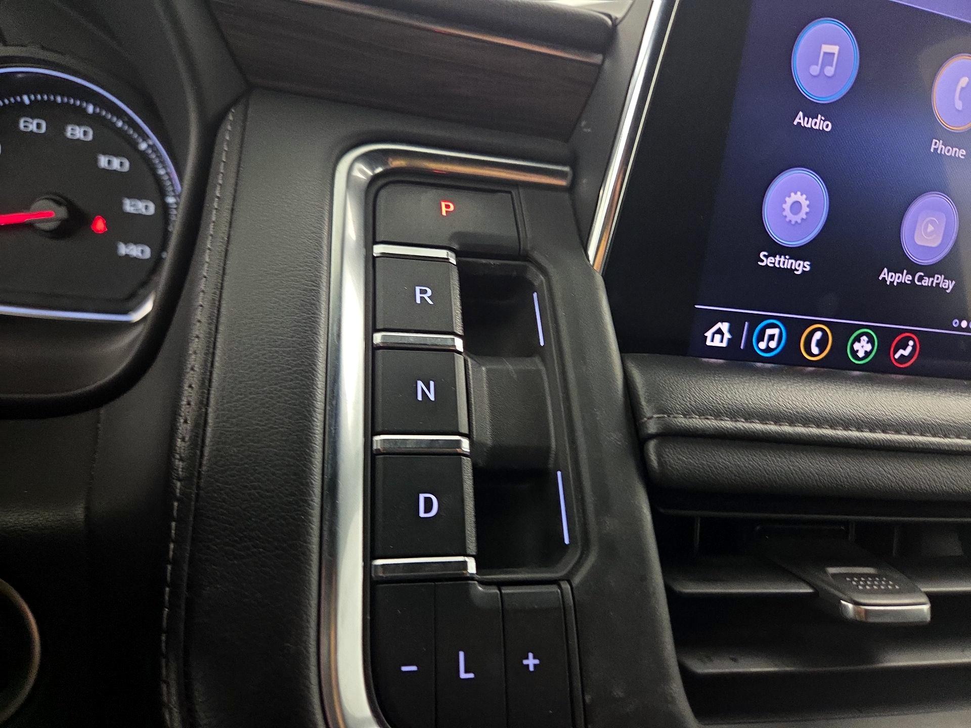Thumbnail: 2021 Chevrolet Suburban - 17
