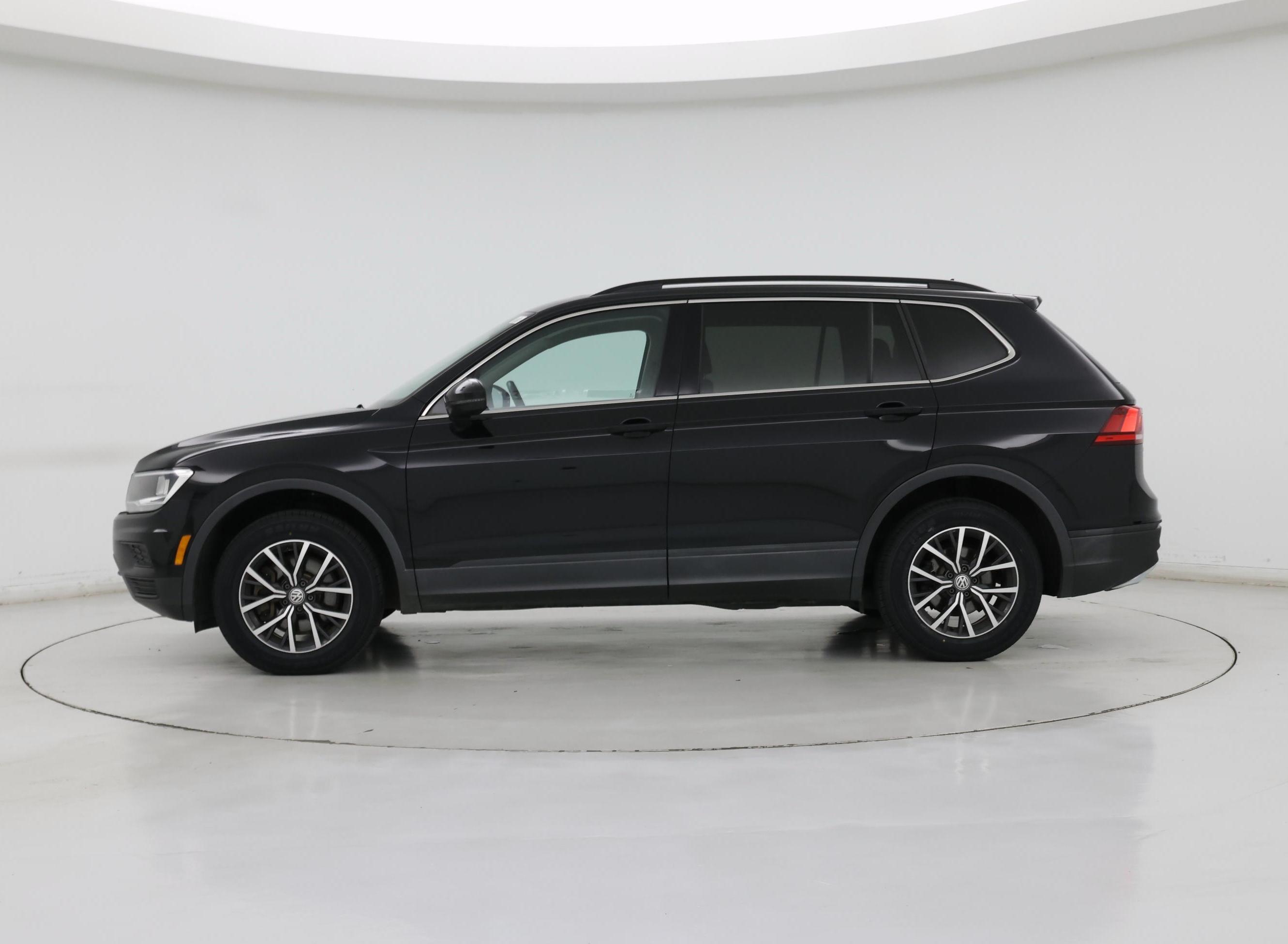 Thumbnail: 2019 Volkswagen Tiguan - 3