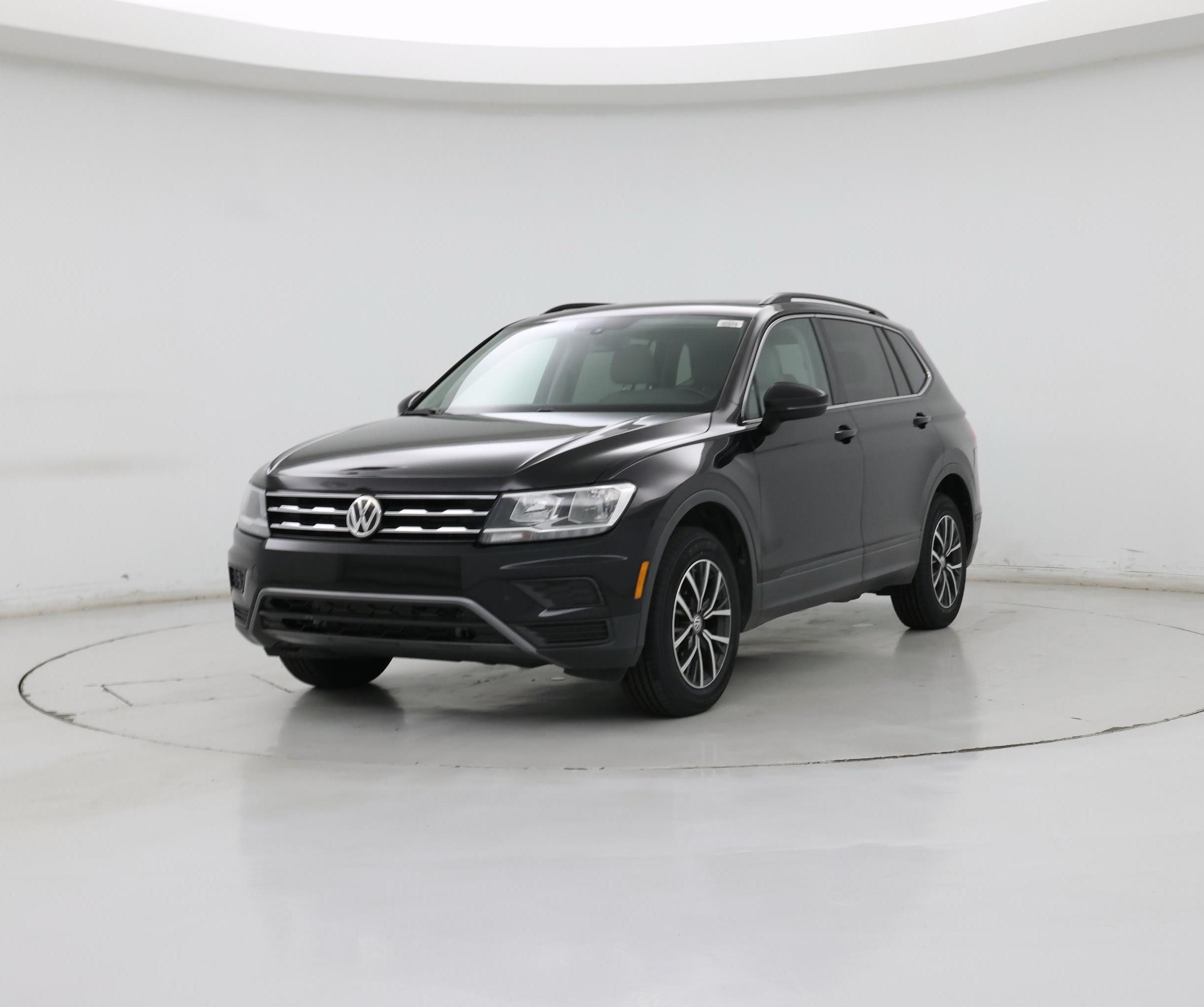 Thumbnail: 2019 Volkswagen Tiguan - 4