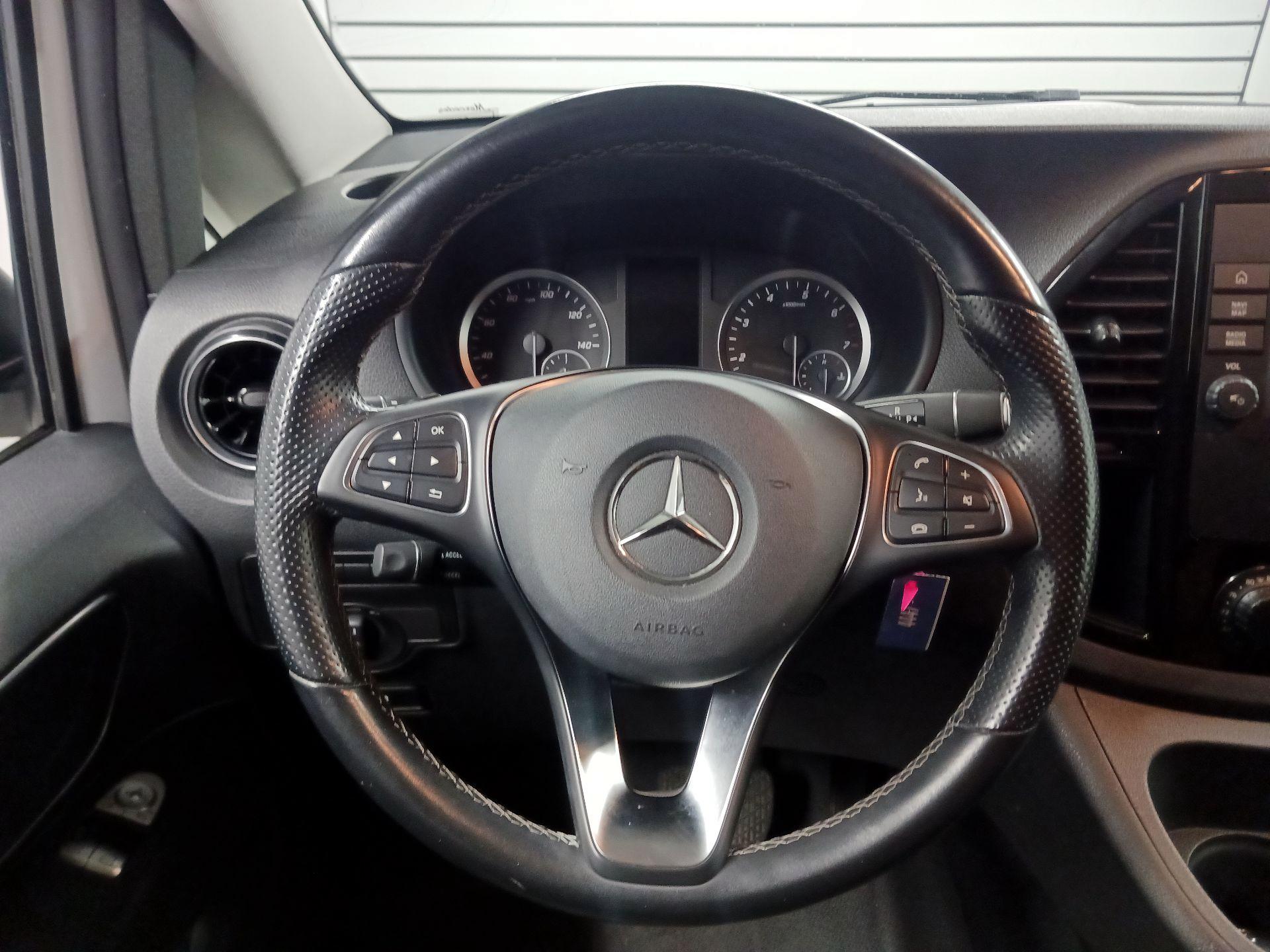 Thumbnail: 2022 Mercedes-Benz Metris - 10