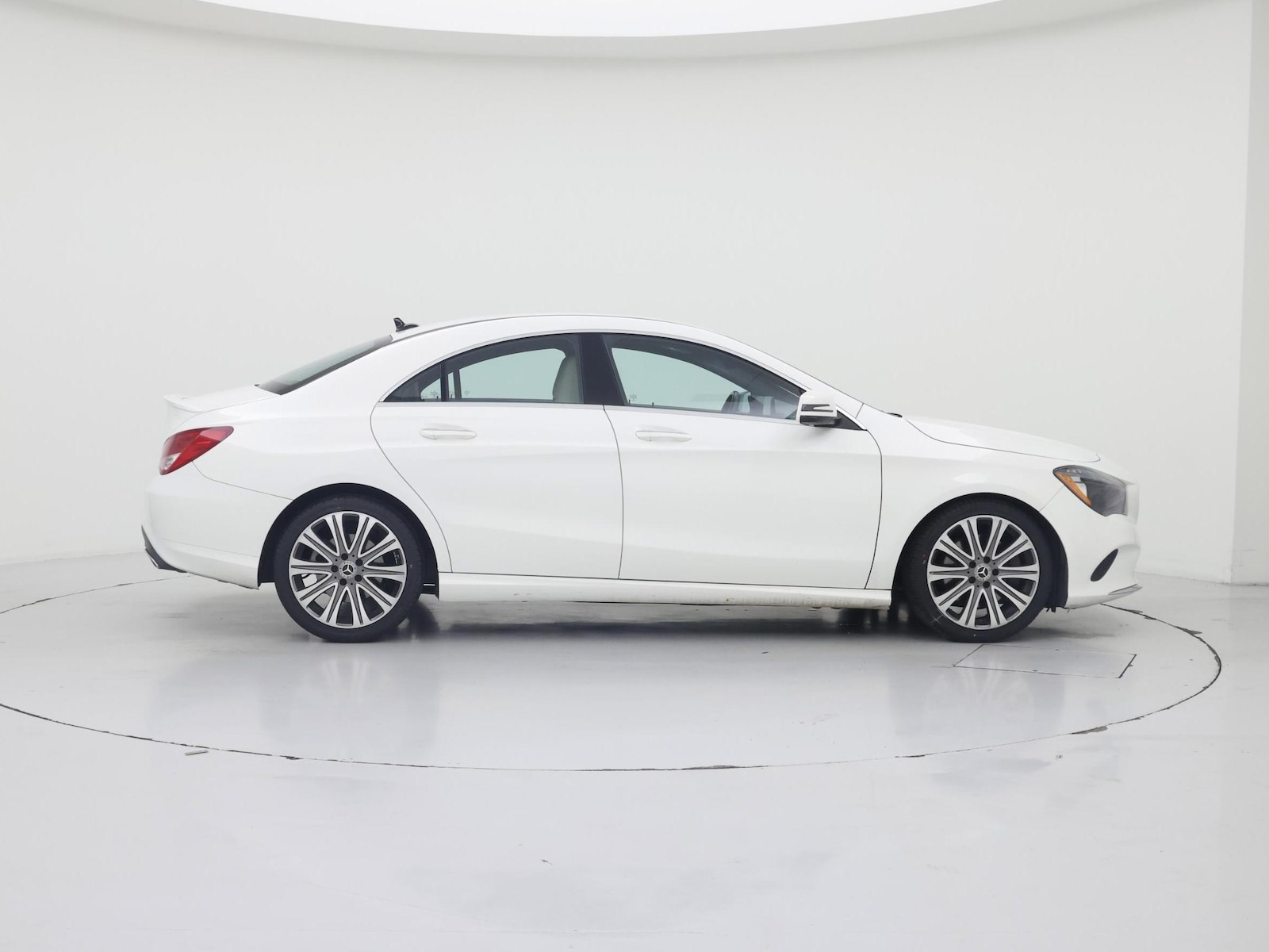 2018 Mercedes-Benz CLA CLA250 - Photo 8