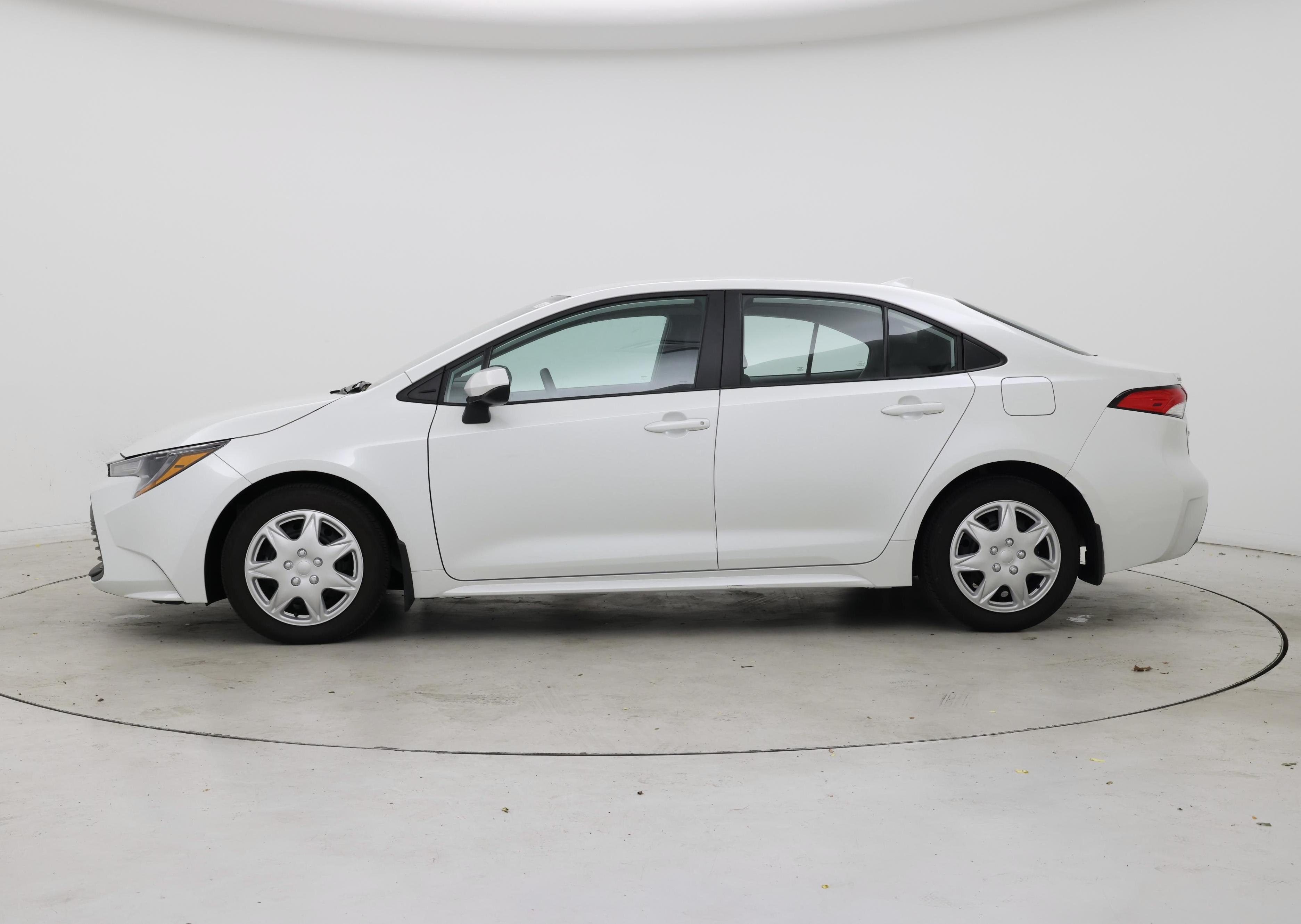 Thumbnail: 2024 Toyota Corolla - 3