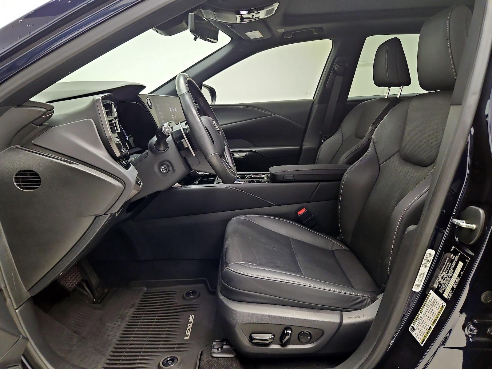 2023 Lexus RX 350 - Photo 12