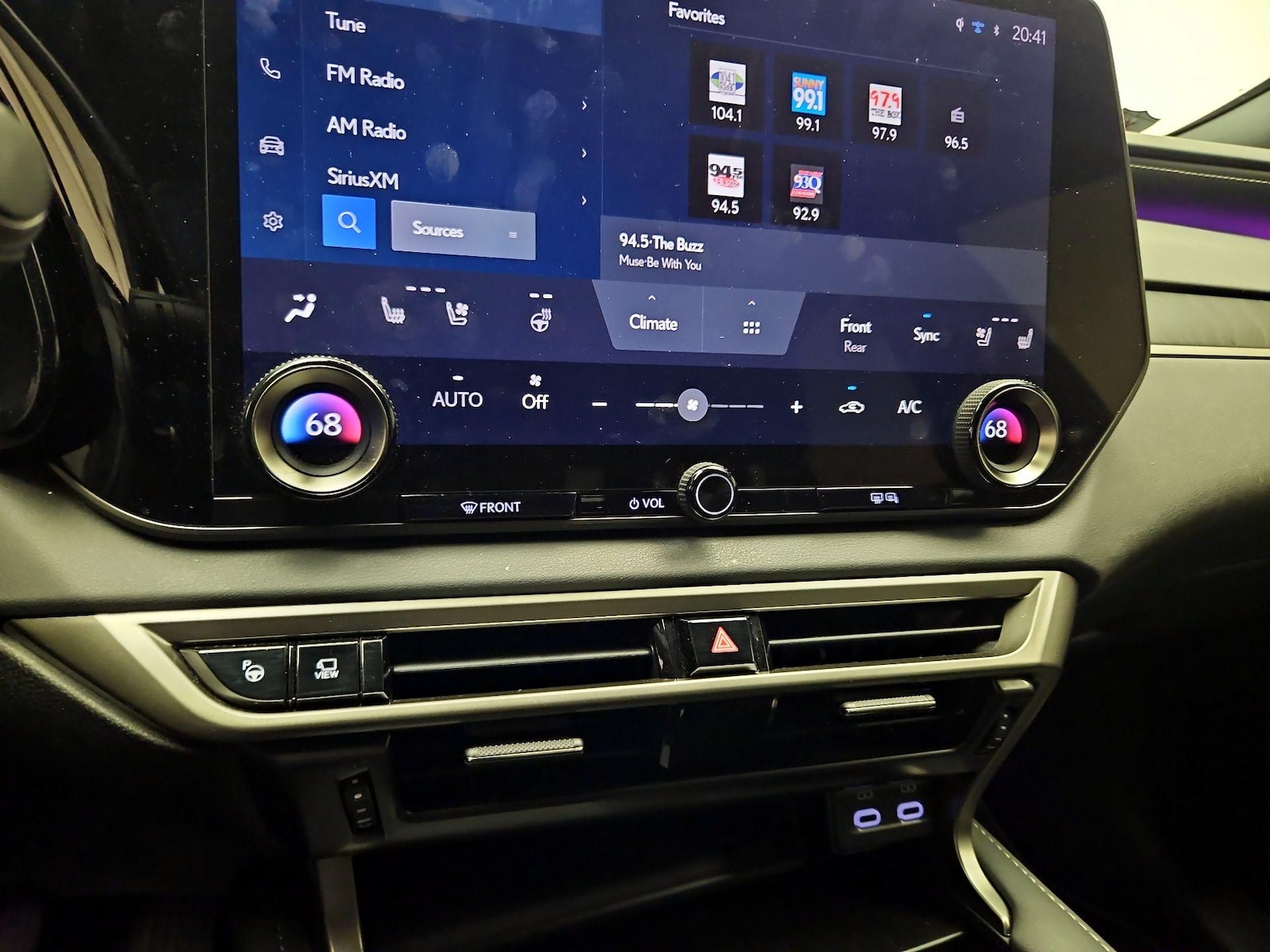 2023 Lexus RX 350 - Photo 16