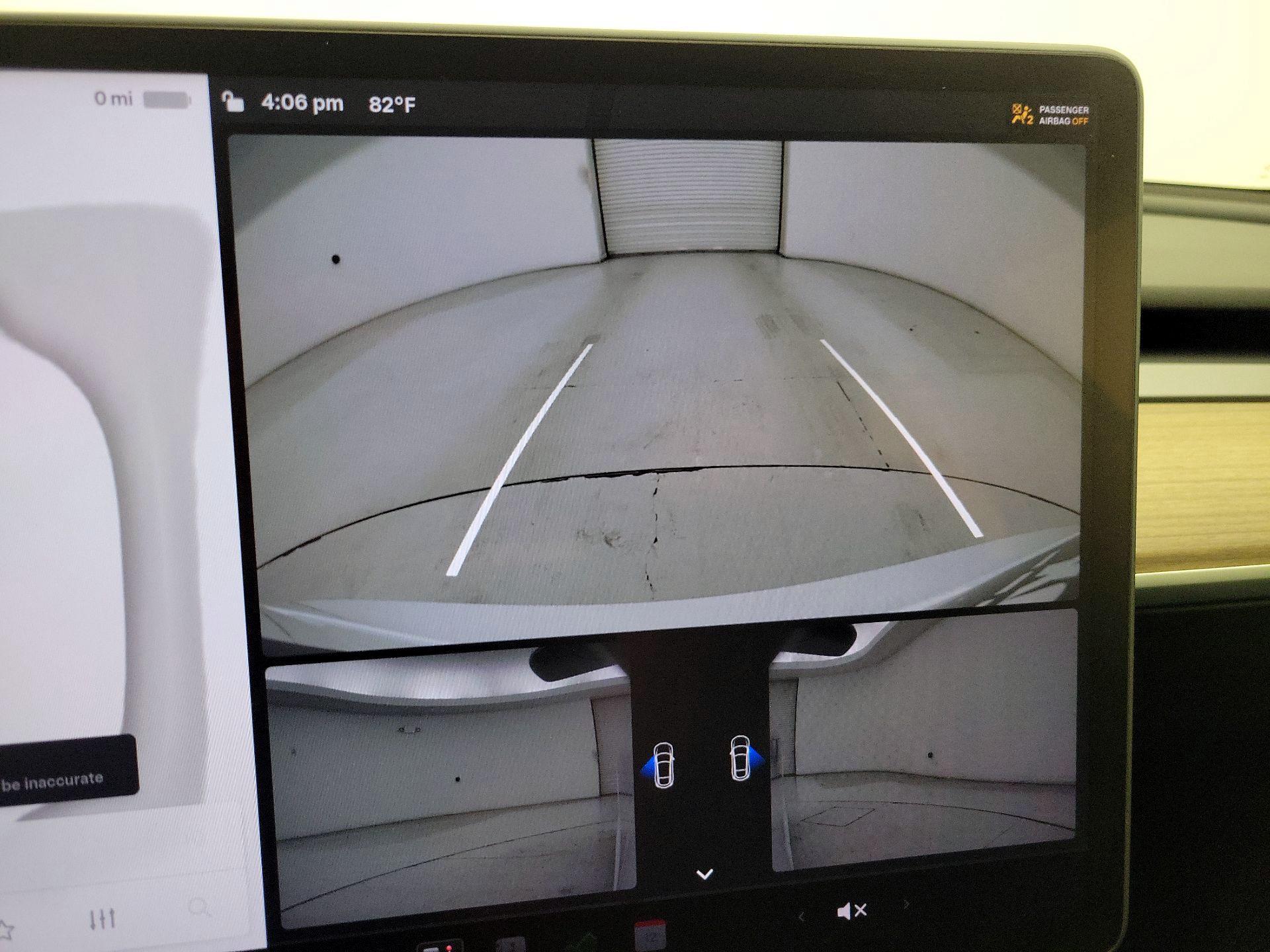 Thumbnail: 2023 Tesla Model 3 - 13