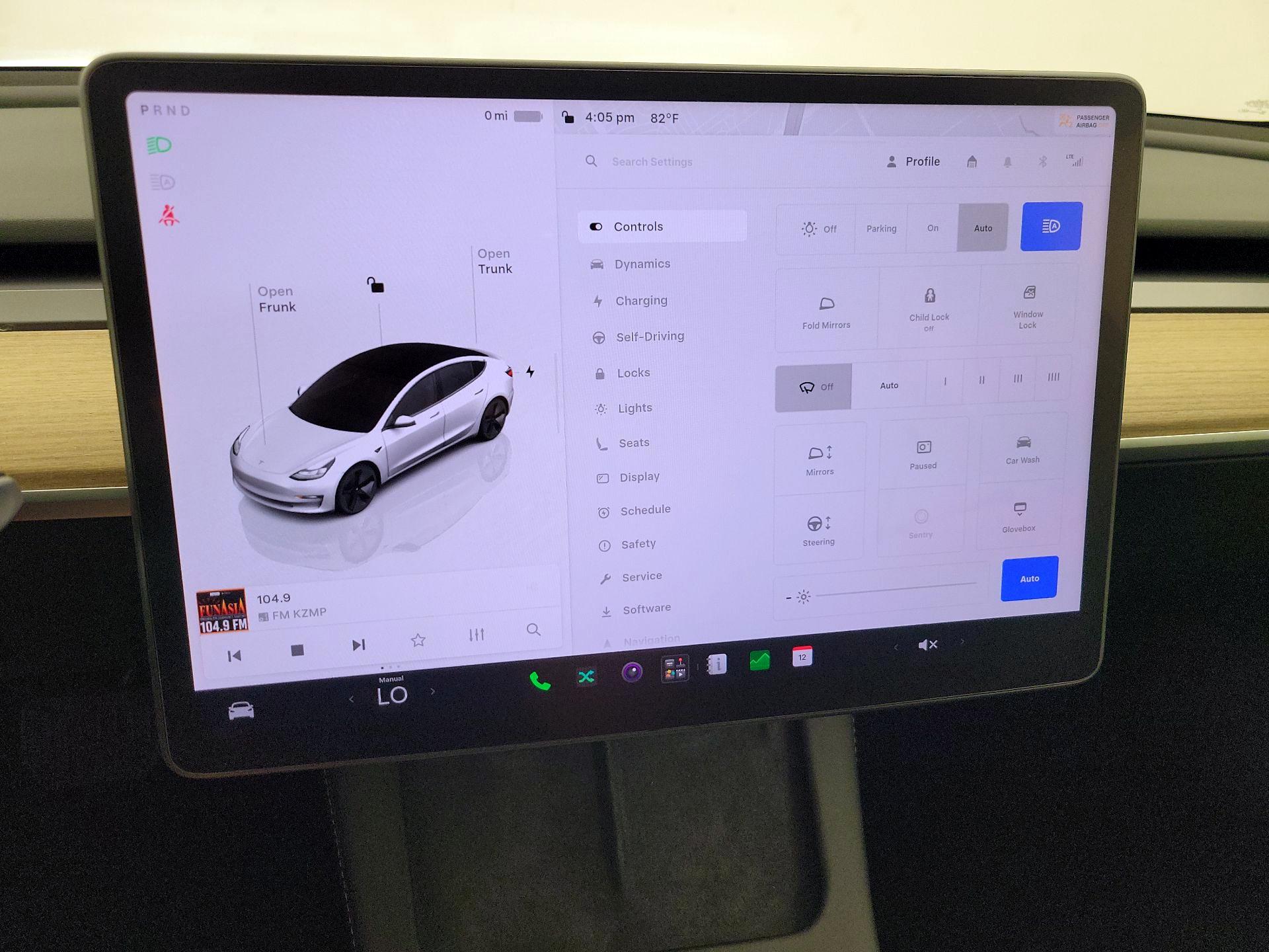 Thumbnail: 2023 Tesla Model 3 - 14