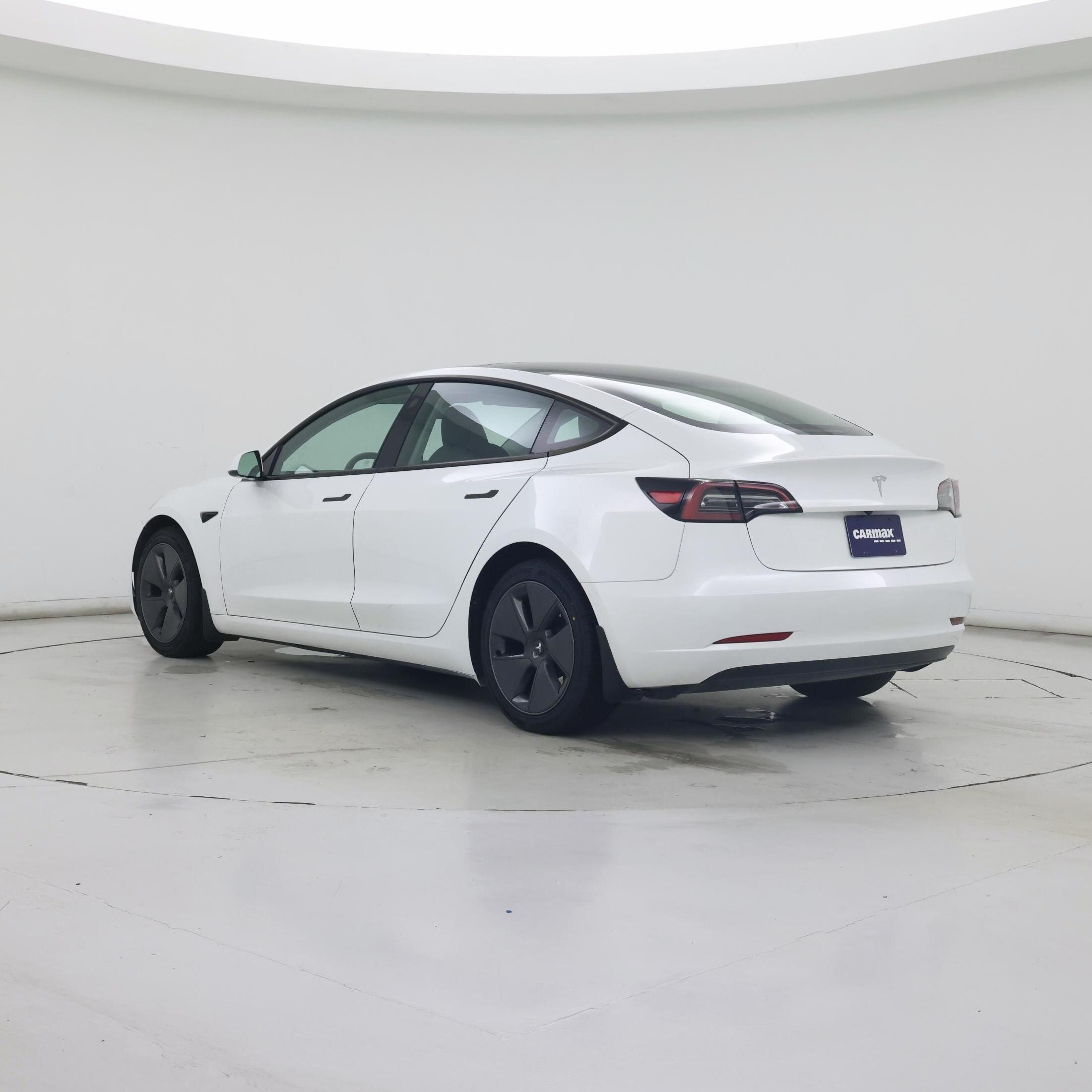 Thumbnail: 2023 Tesla Model 3 - 2