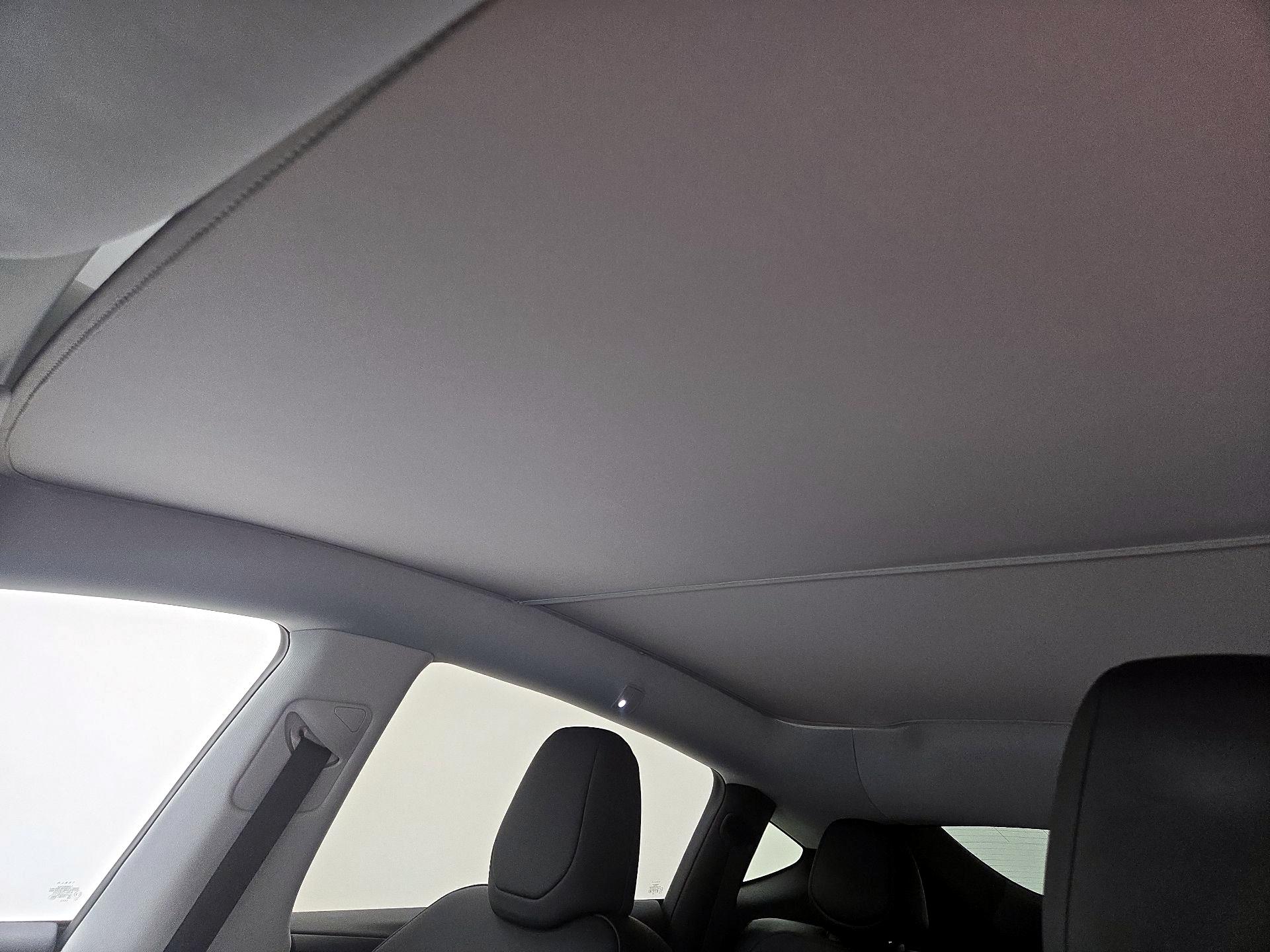 Thumbnail: 2026 Tesla Model Y - 19