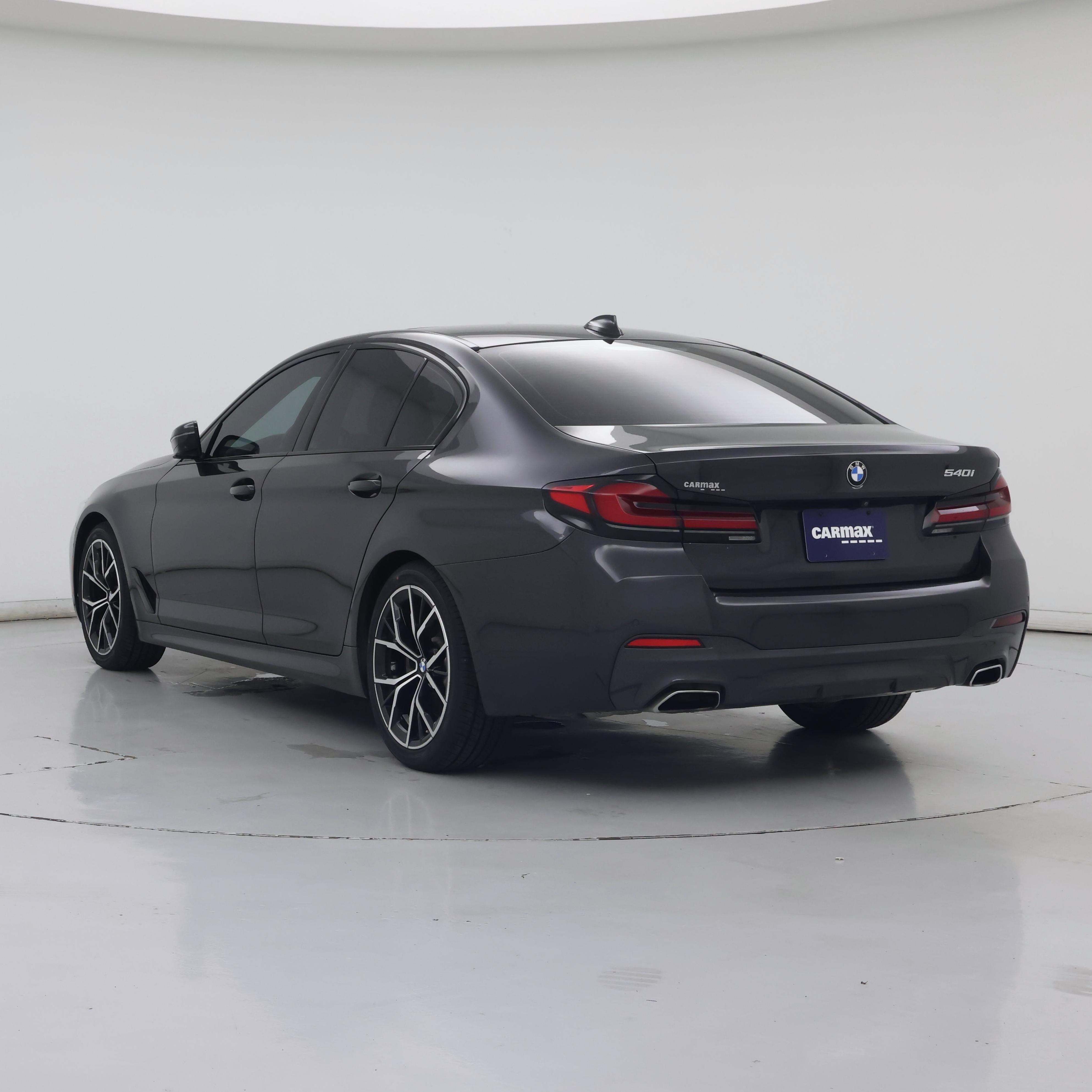 Thumbnail: 2021 BMW 5 Series - 2