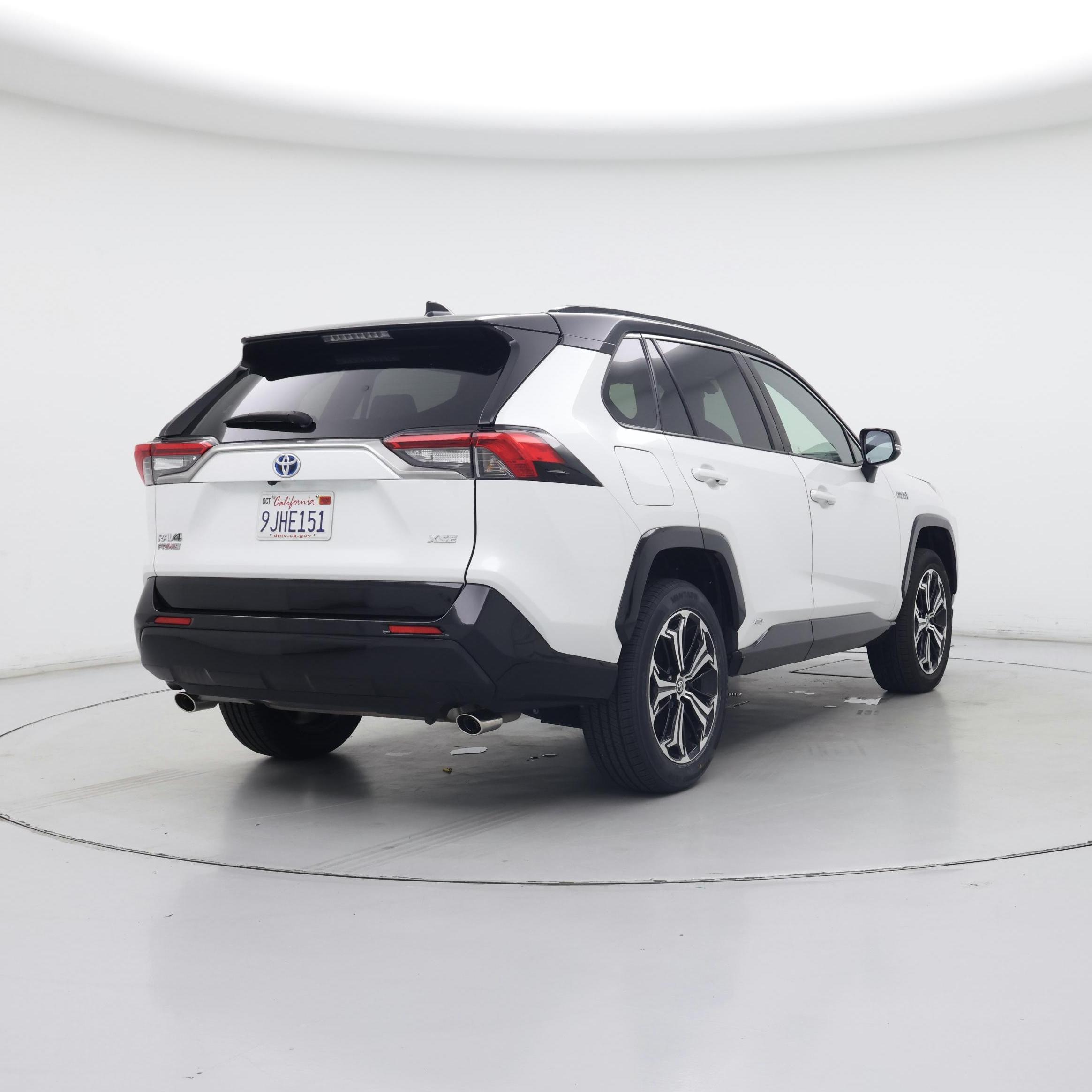 Thumbnail: 2023 Toyota RAV4 - 8