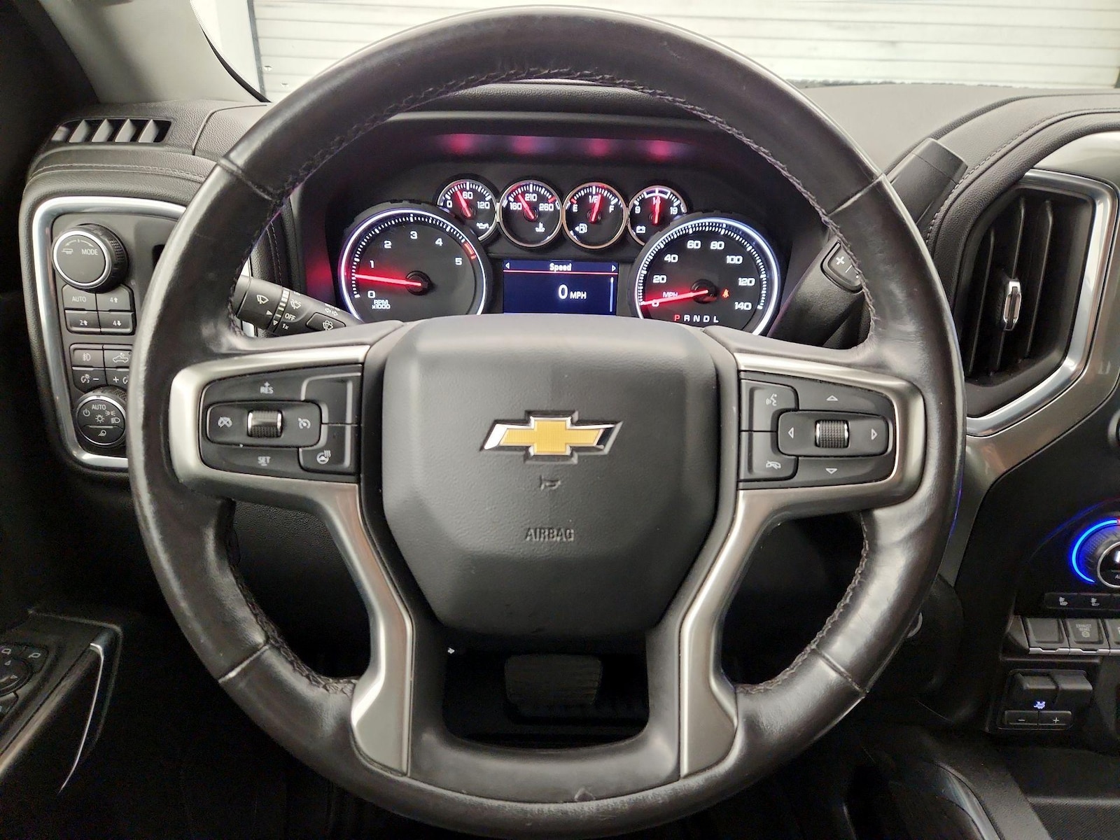 2021 Chevrolet Silverado 3500HD LTZ - Photo 11