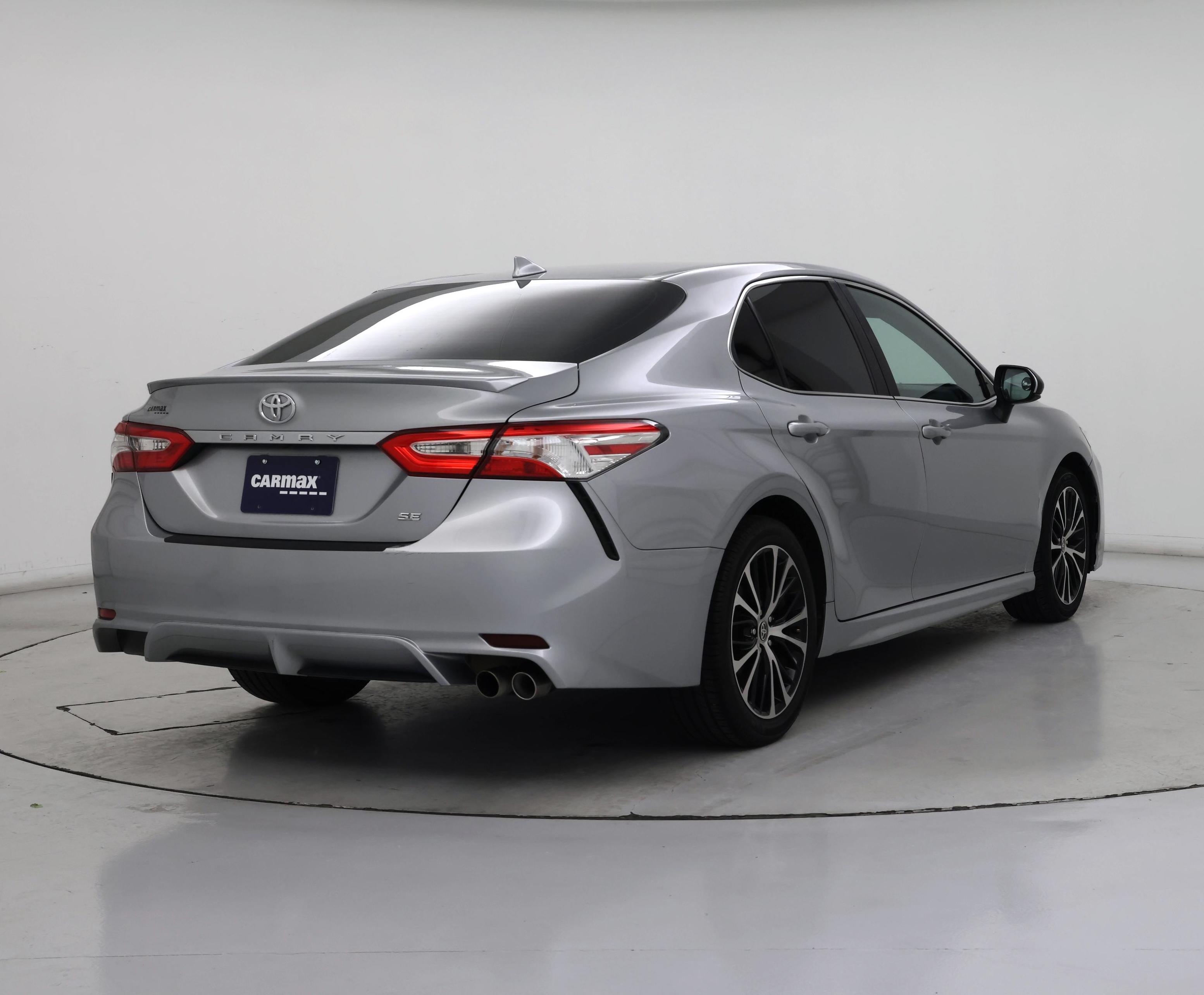 Thumbnail: 2020 Toyota Camry - 8