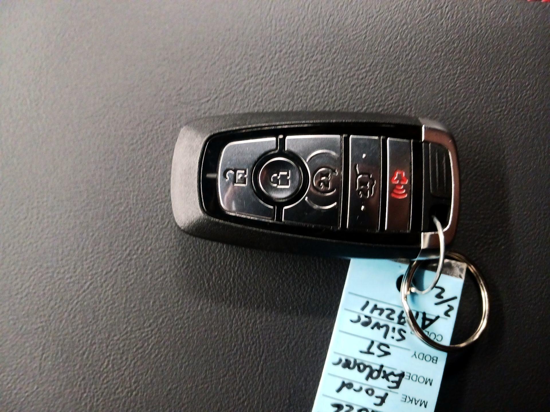 Thumbnail: 2026 Ford Explorer - 18