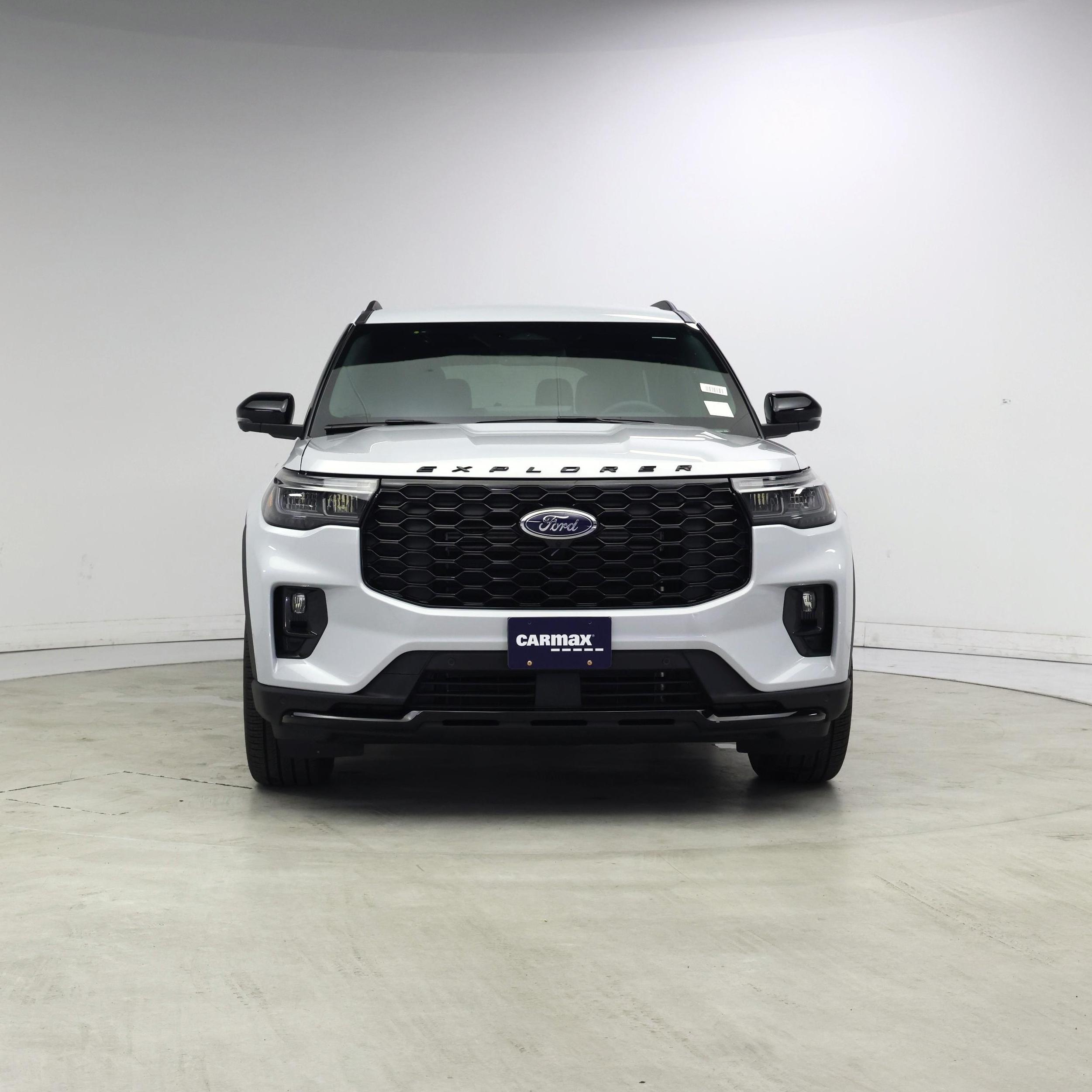 Thumbnail: 2026 Ford Explorer - 5
