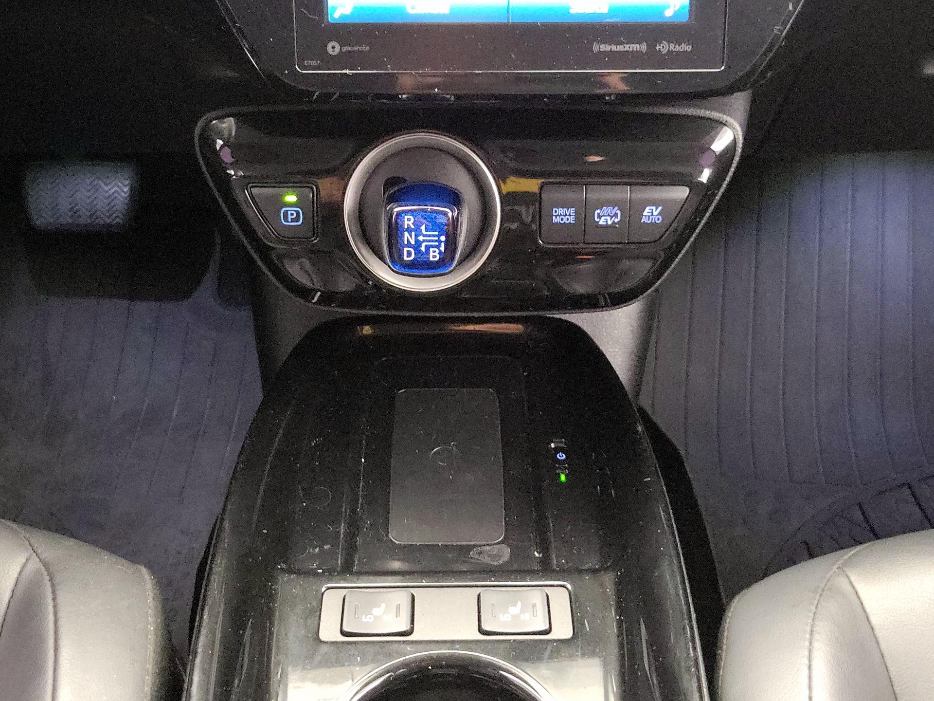 Thumbnail: 2020 Toyota Prius Prime - 18