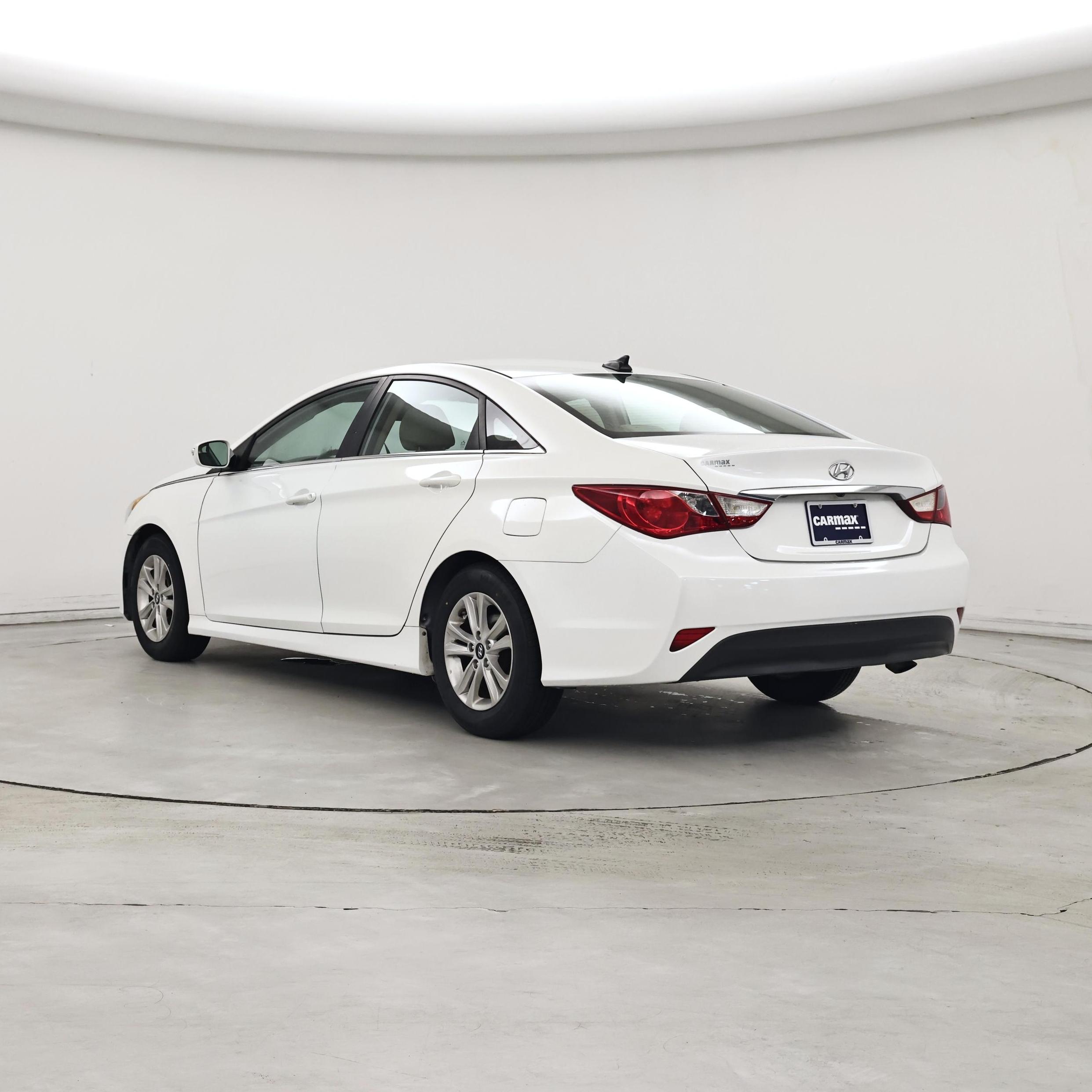 Thumbnail: 2014 Hyundai Sonata - 2