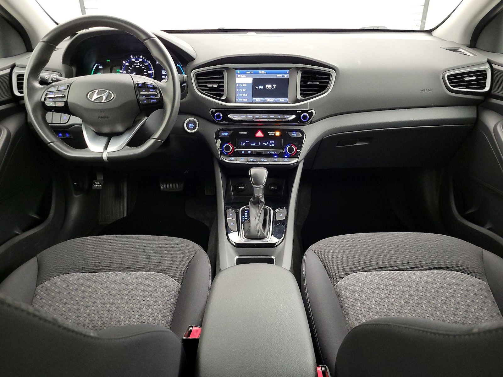 2019 Hyundai Ioniq Base - Photo 10