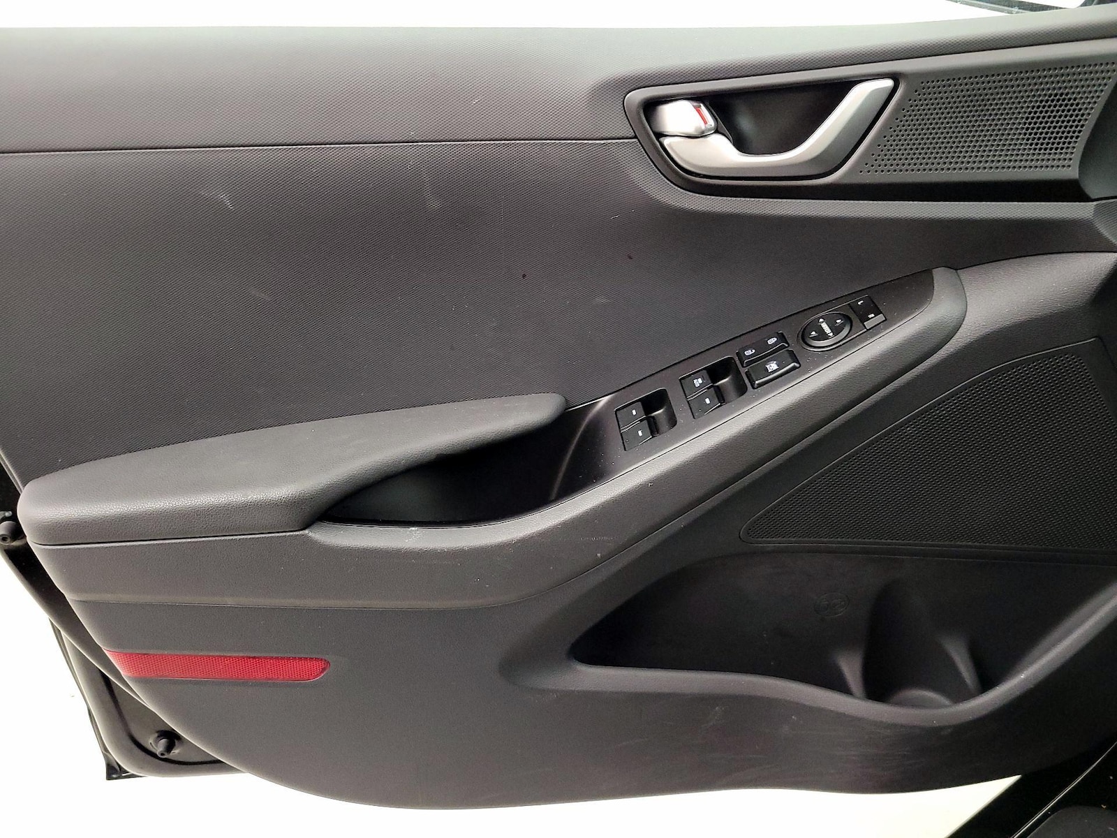 2019 Hyundai Ioniq Base - Photo 13