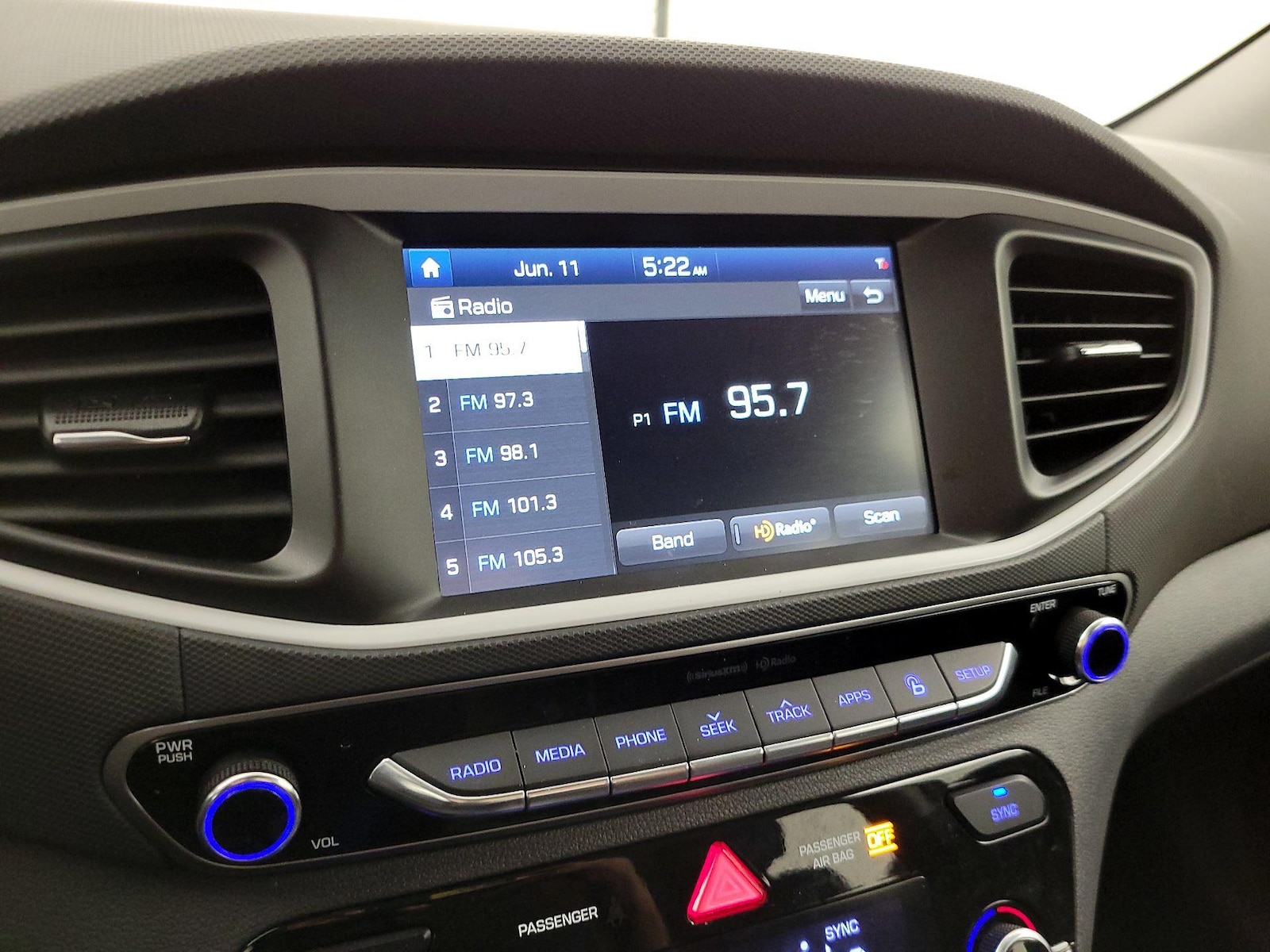 2019 Hyundai Ioniq Base - Photo 16