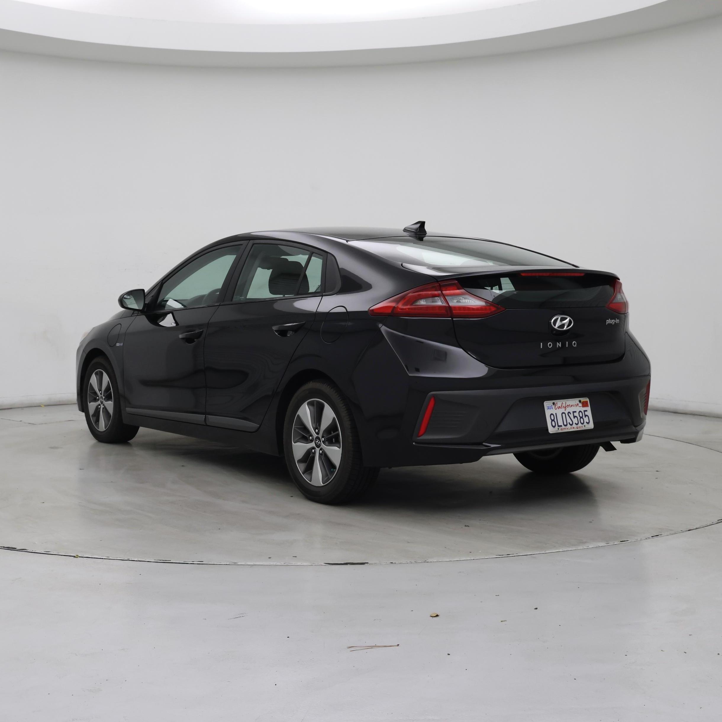 Thumbnail: 2019 Hyundai Ioniq - 2