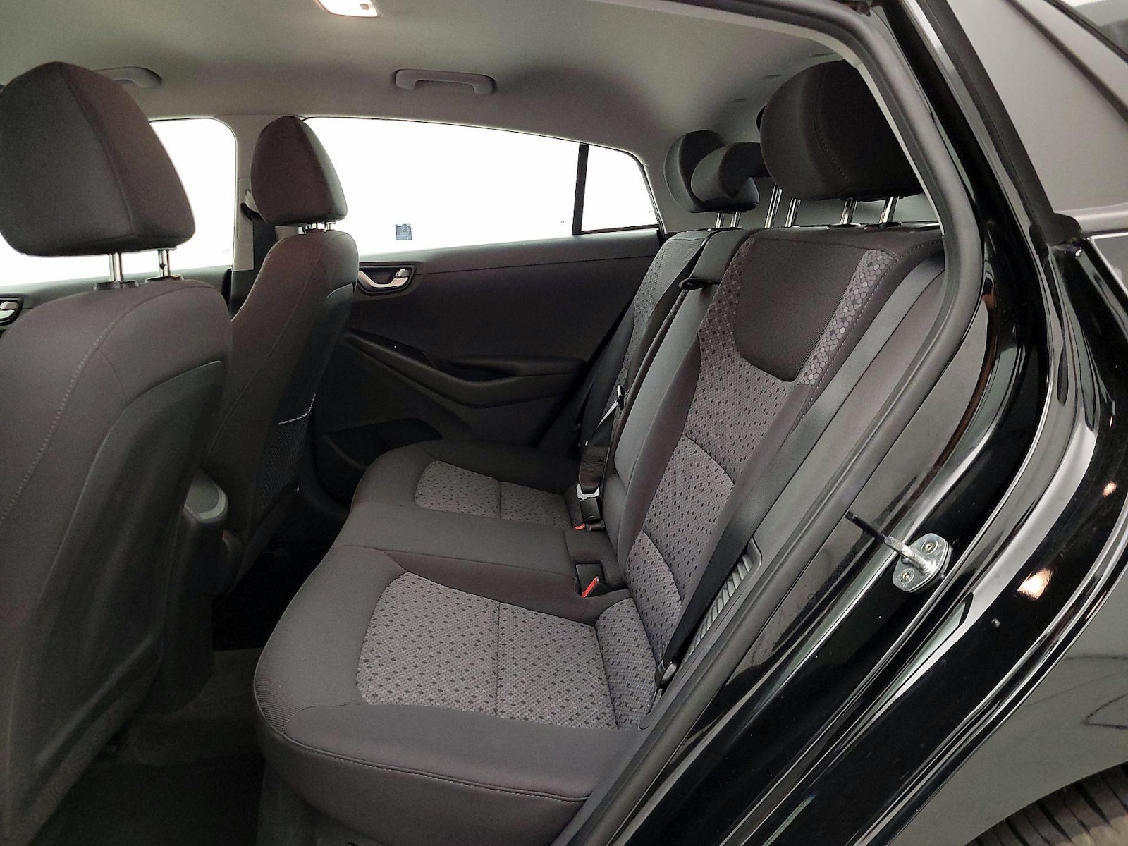 2019 Hyundai Ioniq Base - Photo 20