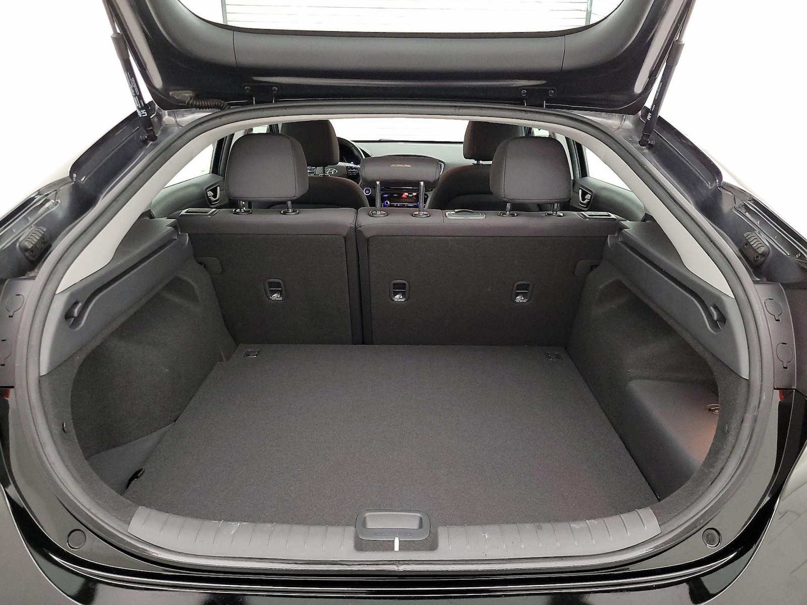 2019 Hyundai Ioniq Base - Photo 21