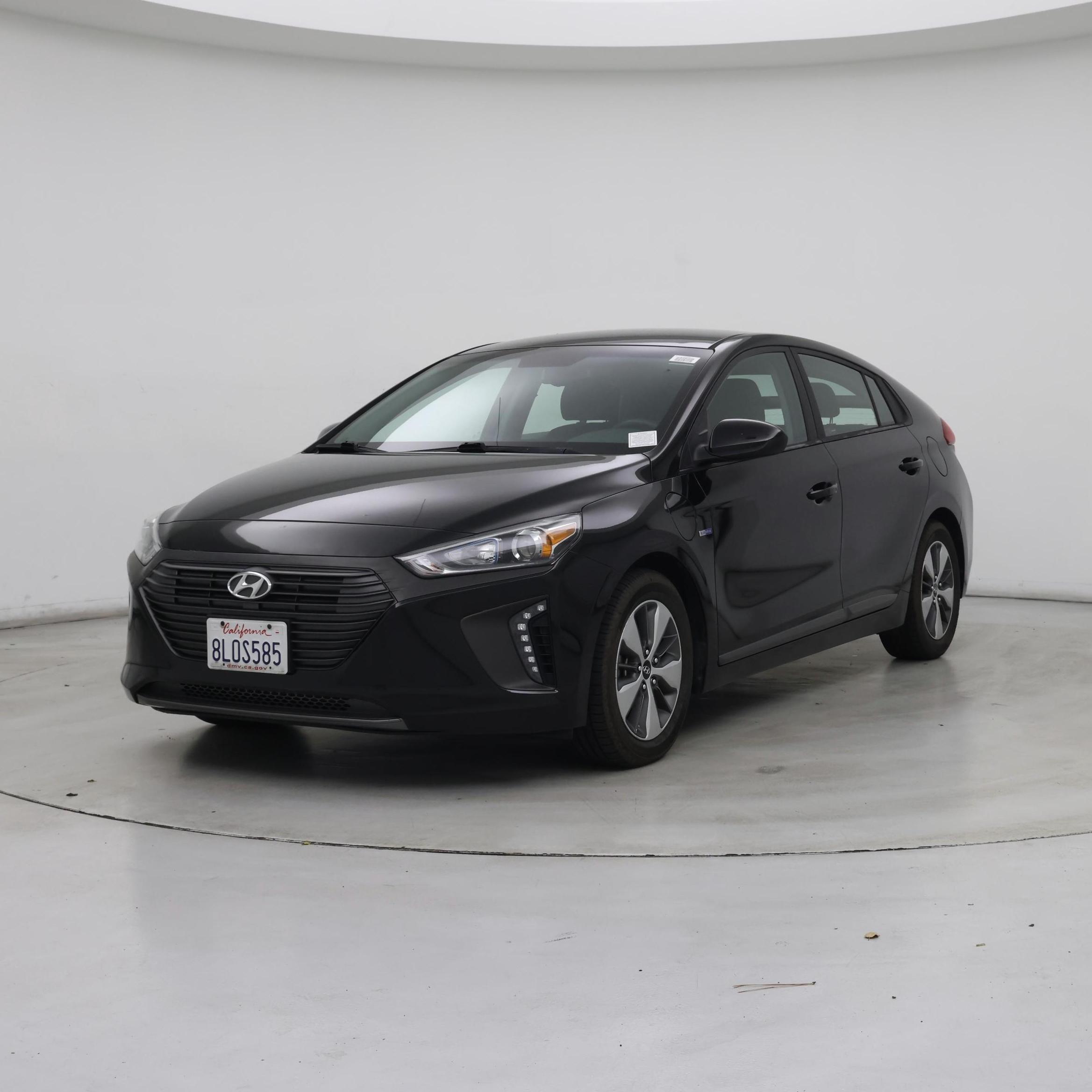 Thumbnail: 2019 Hyundai Ioniq - 4