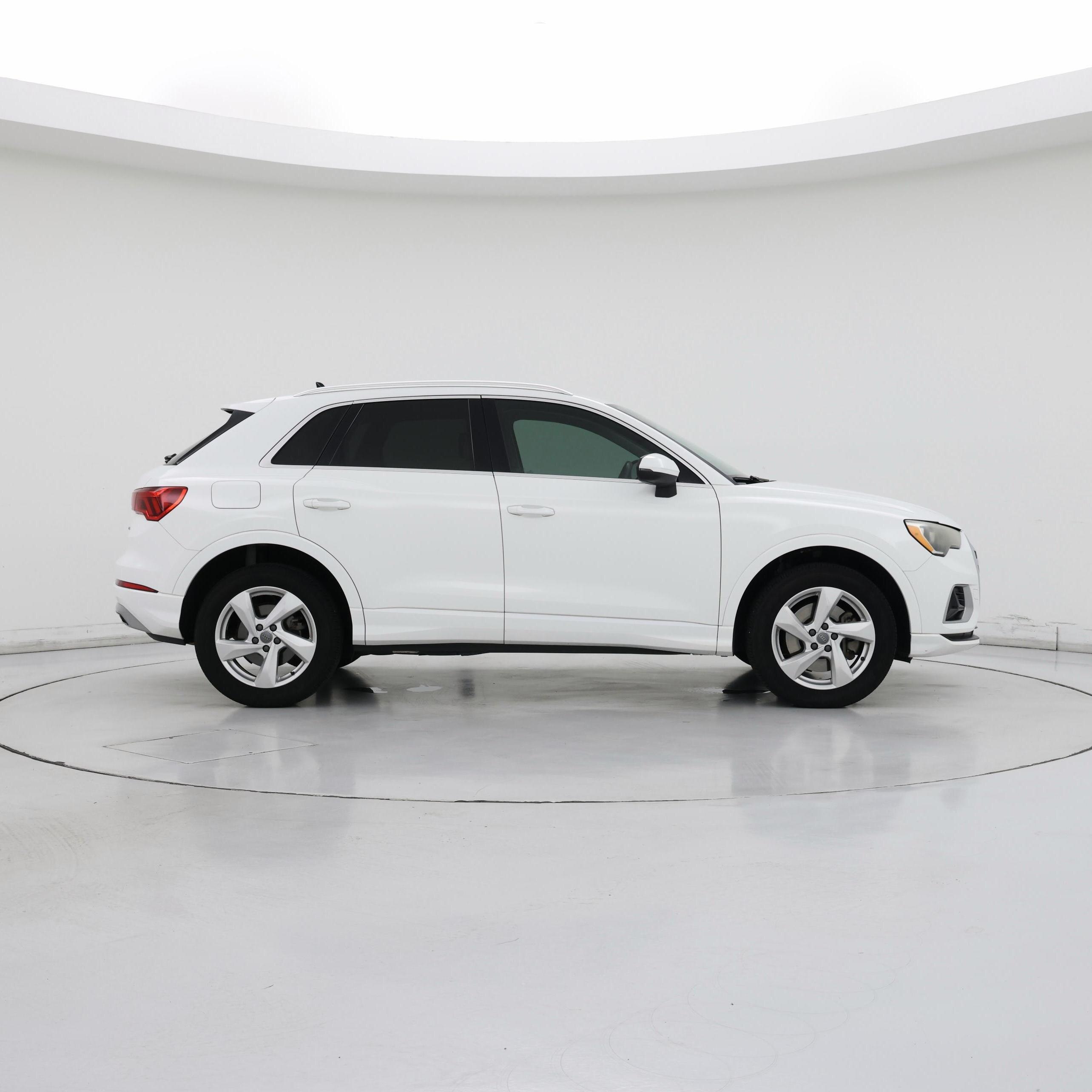 Thumbnail: 2020 Audi Q3 - 7