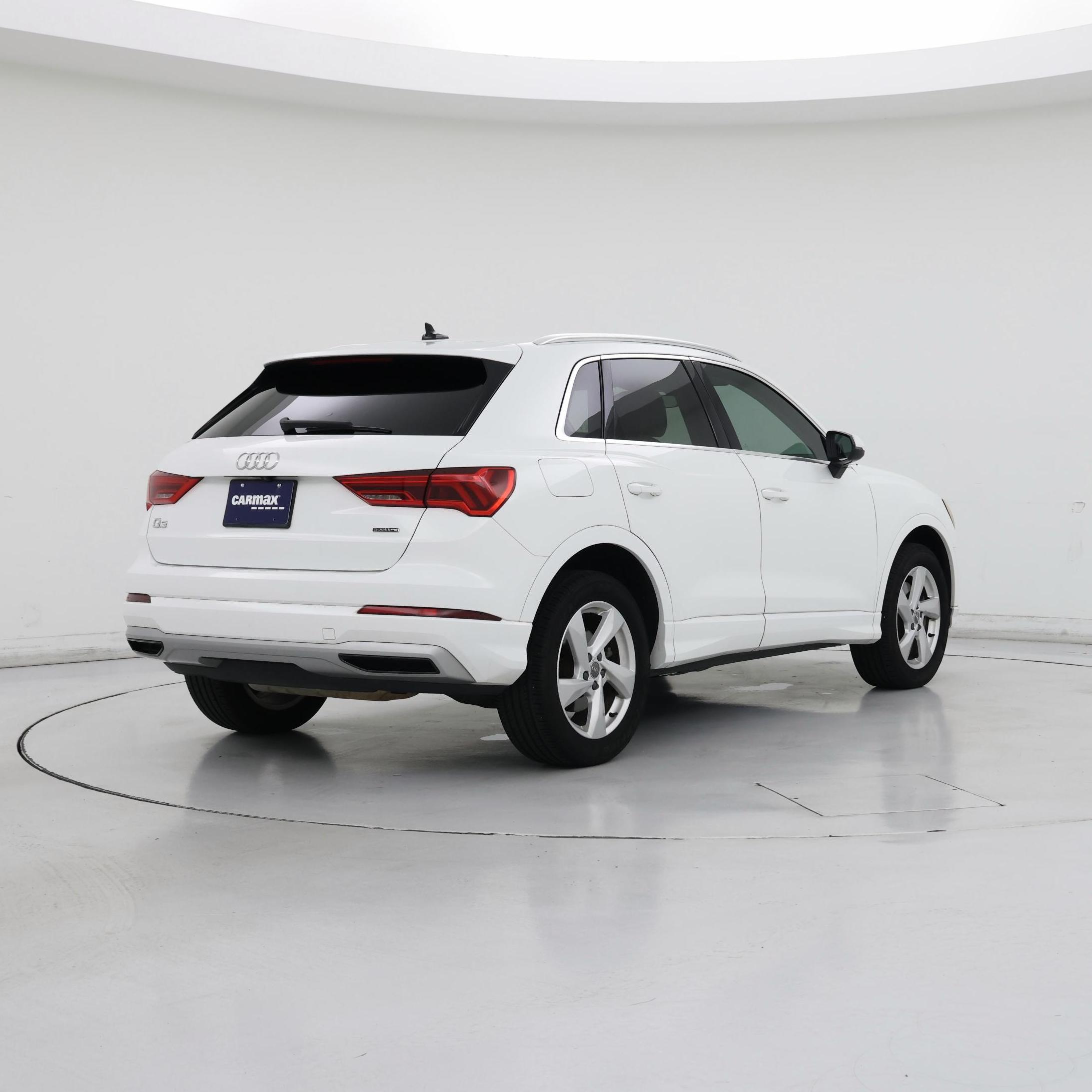 Thumbnail: 2020 Audi Q3 - 8
