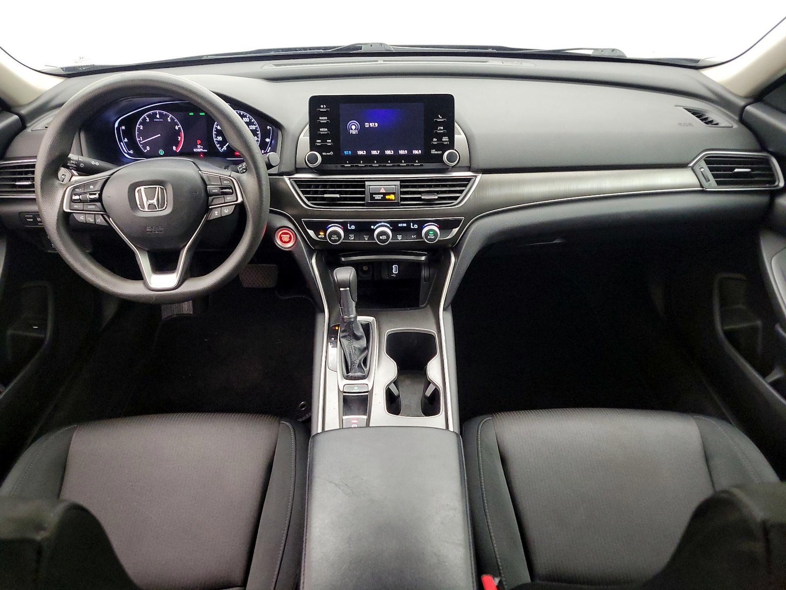 2018 Honda Accord LX - Photo 10