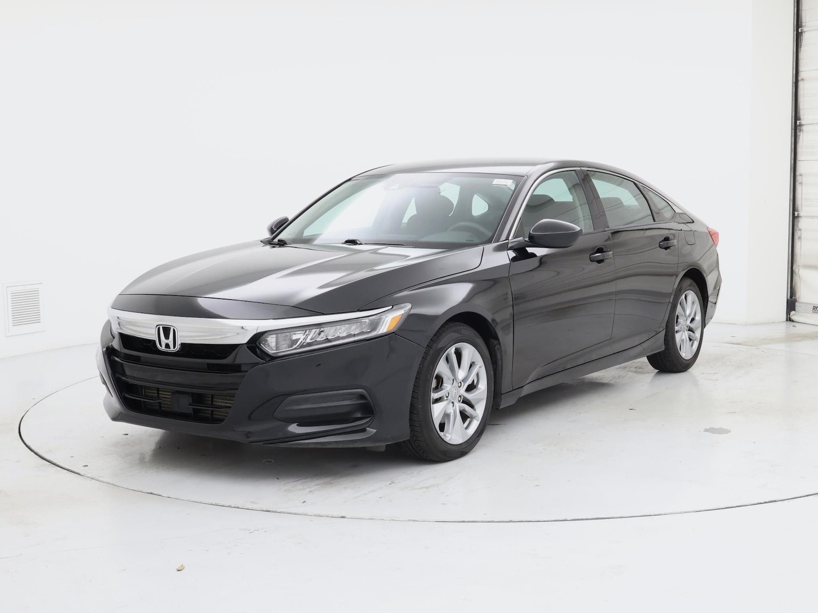 2018 Honda Accord LX - Photo 5