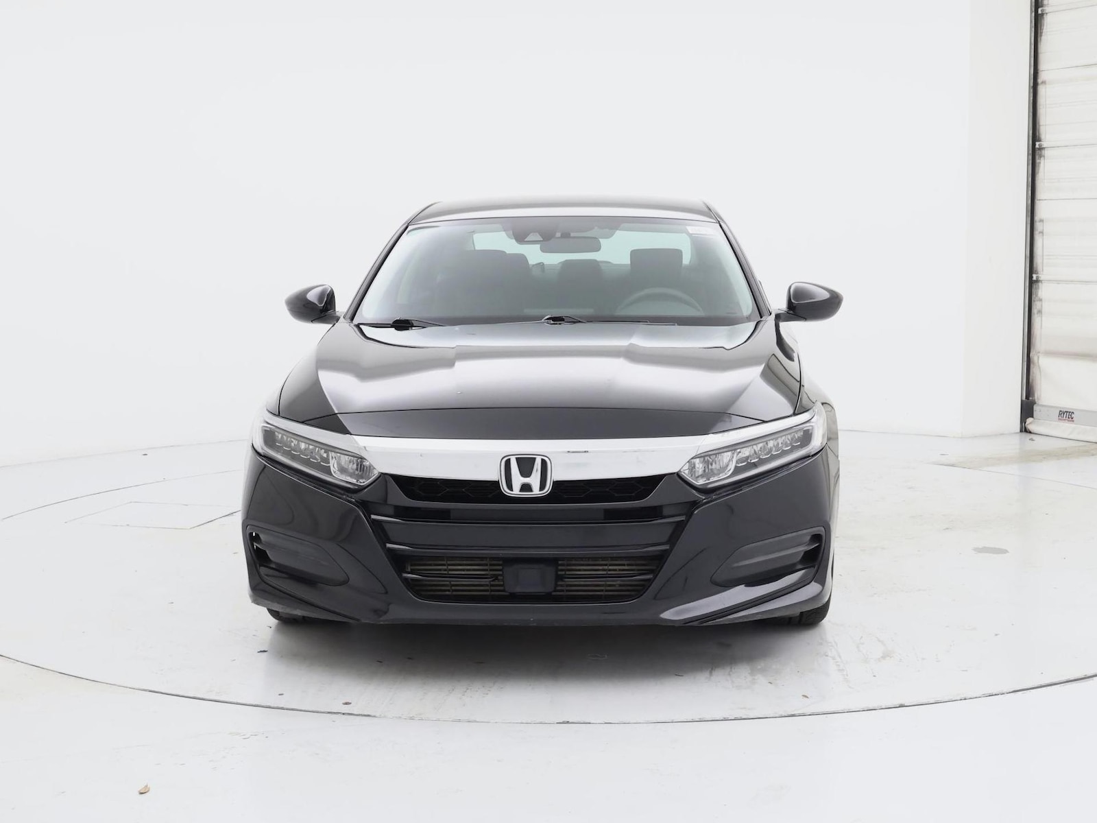 2018 Honda Accord LX - Photo 6